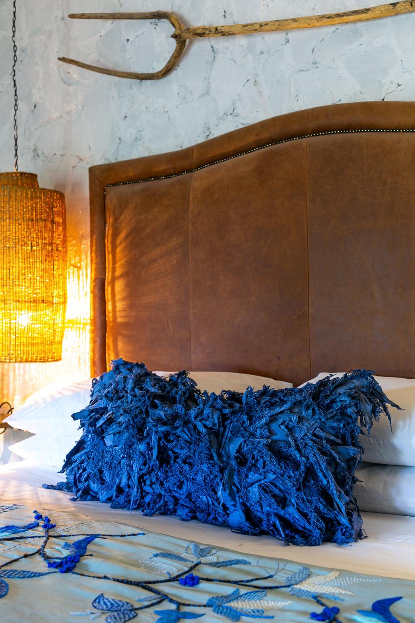 Deluxe Family Suite - Photo 5