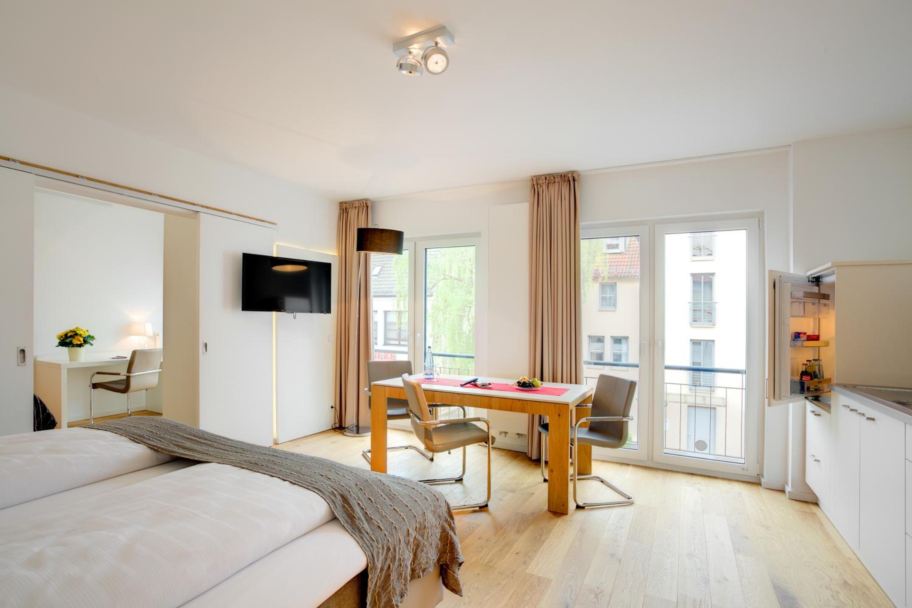 Standard One-Bedroom Apartment photo 2