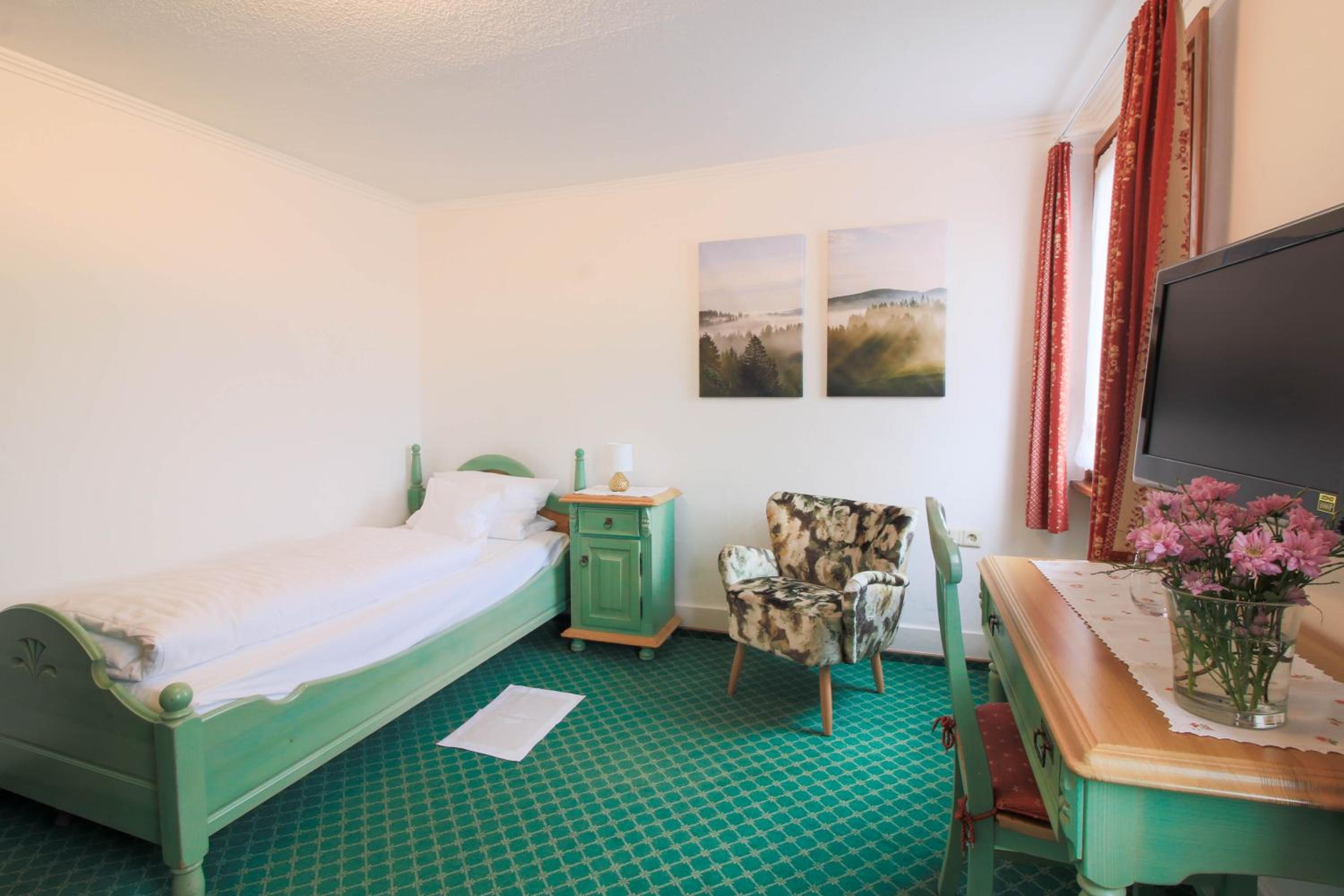 Single Room photo 1