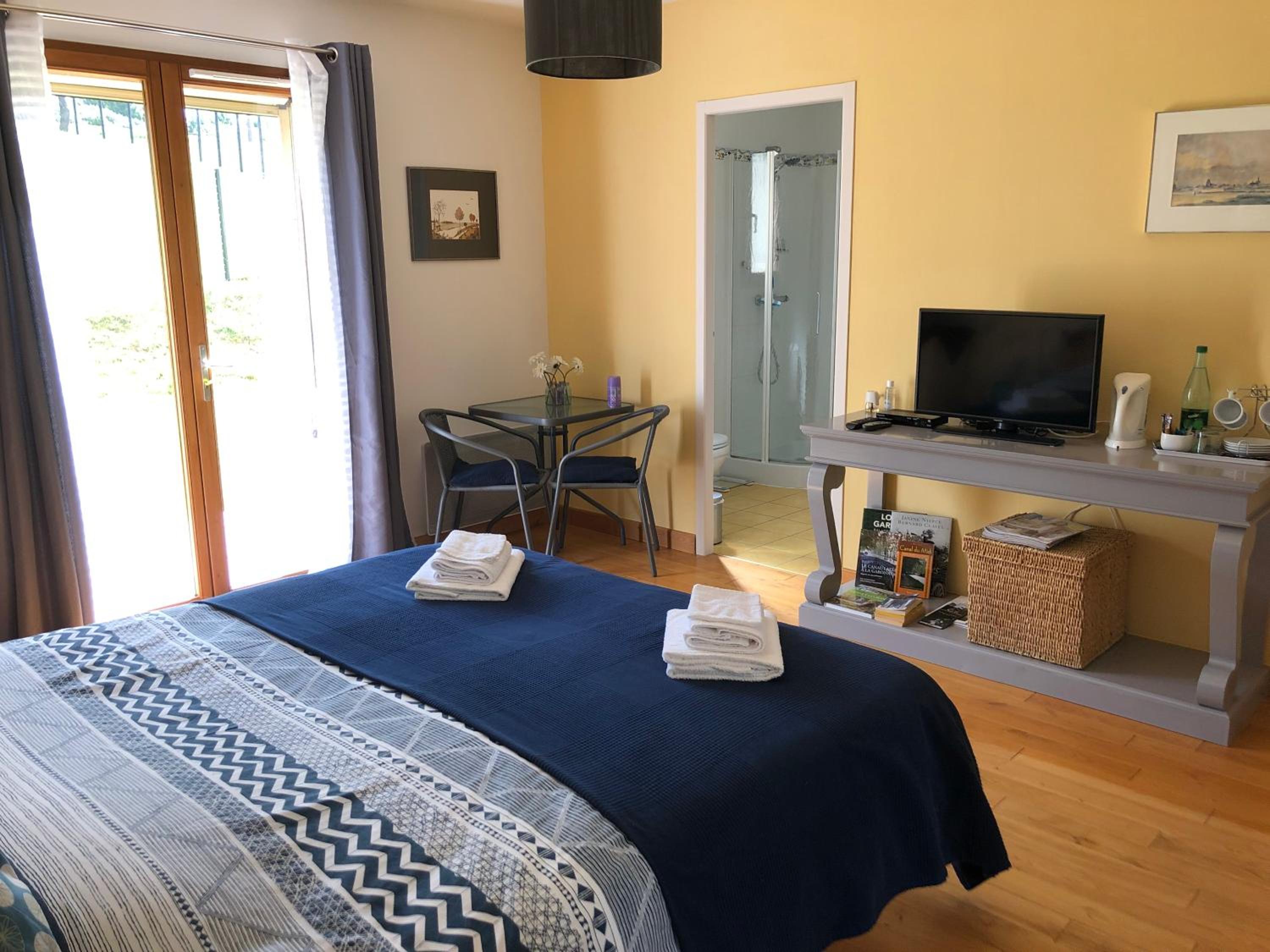 Standard Double or Twin Room with Garden View photo 1