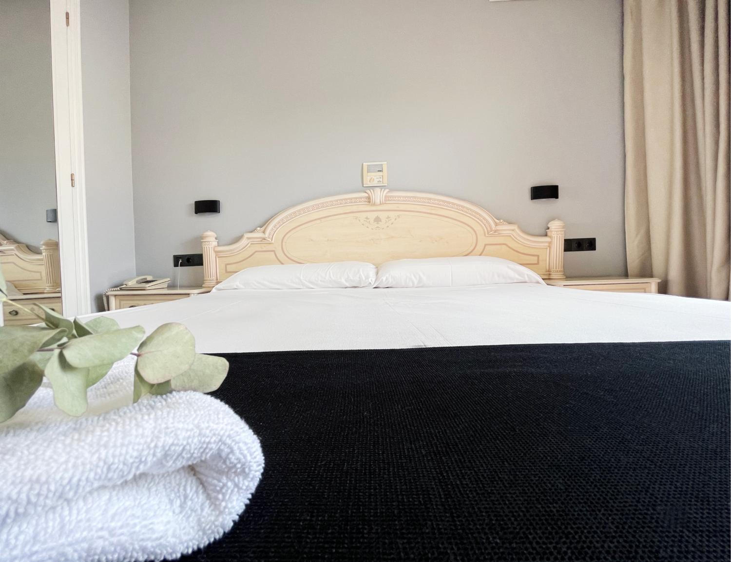 Deluxe Quadruple Room photo 2