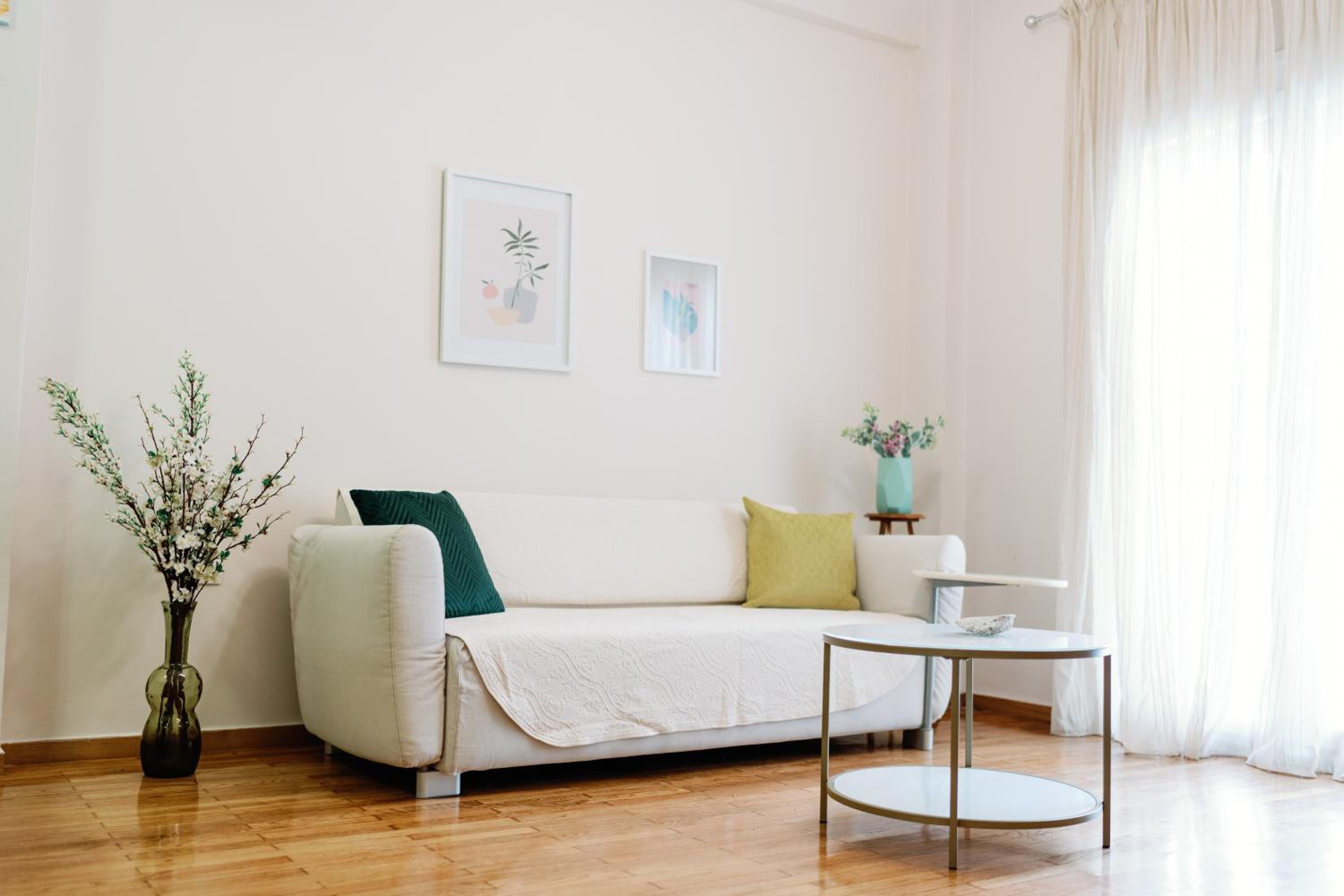 One-Bedroom Apartment - Photo 14