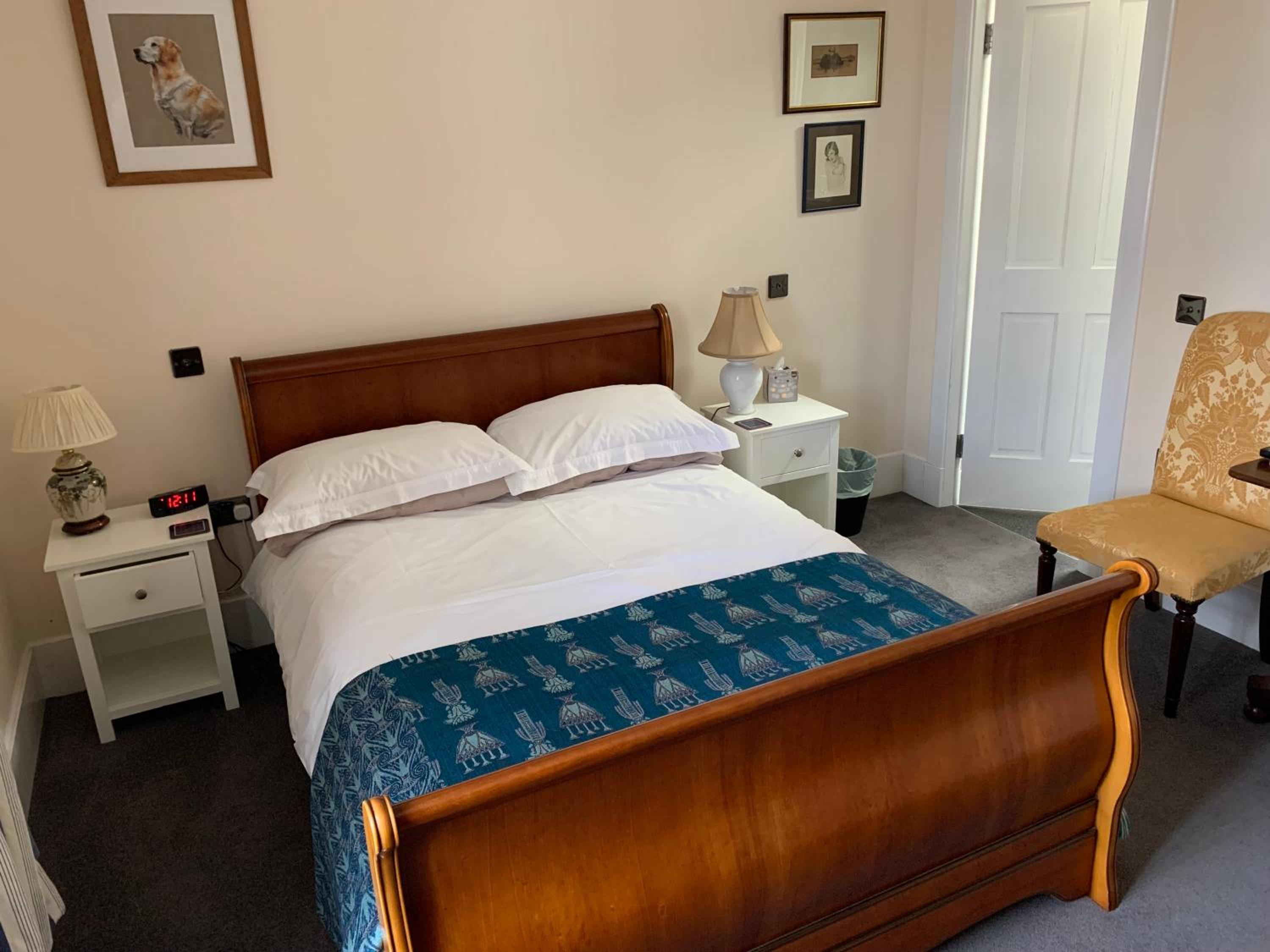 Deluxe Double Room with Shower