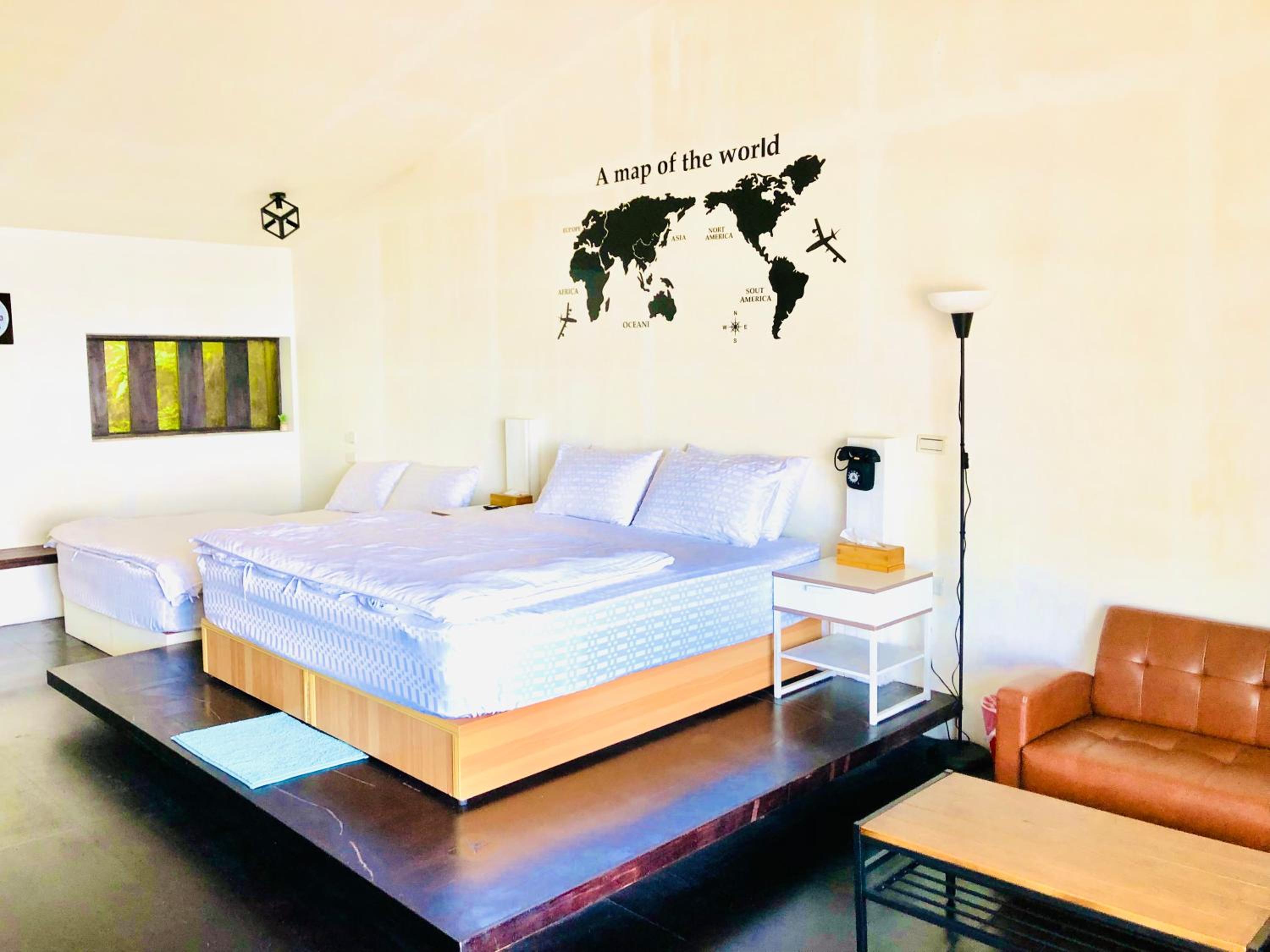 Deluxe Twin Room with Sea View