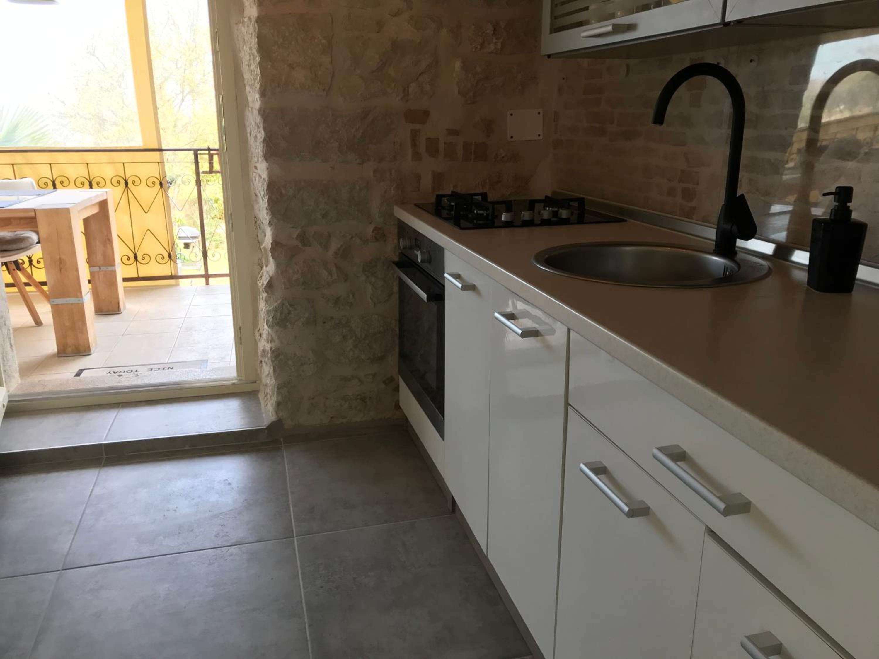 Apartment with Sea View - Photo 21