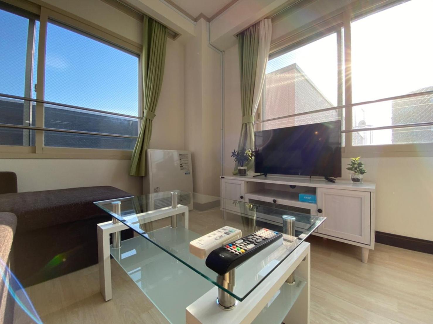 Three-Bedroom Apartment - Photo 21