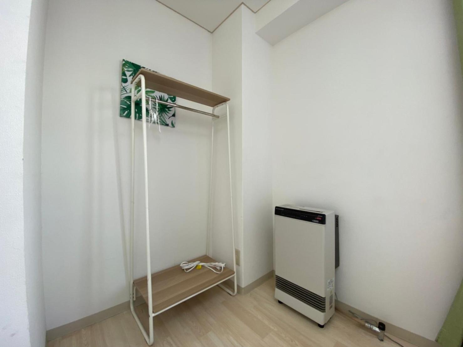 Three-Bedroom Apartment - Photo 44