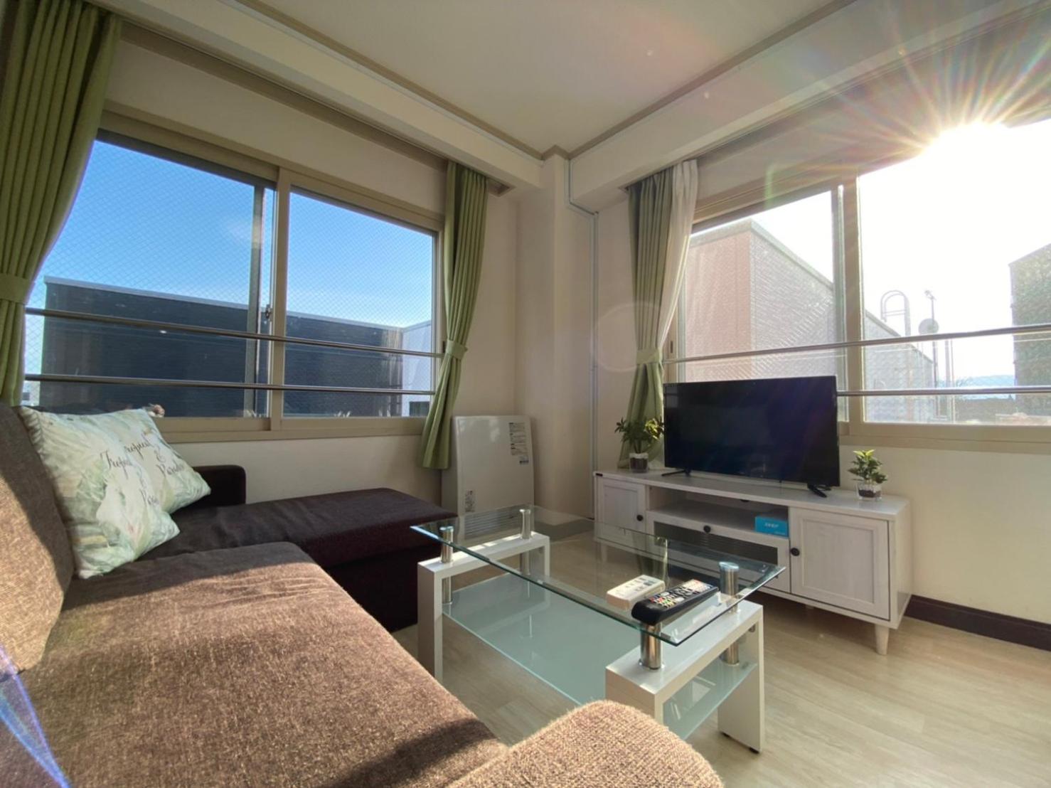 Three-Bedroom Apartment - Photo 37