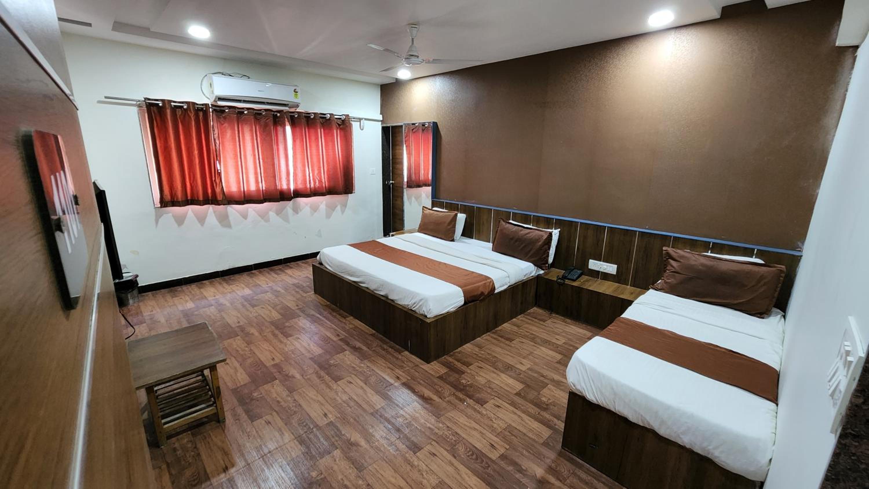 Basic Triple Room - Photo 10