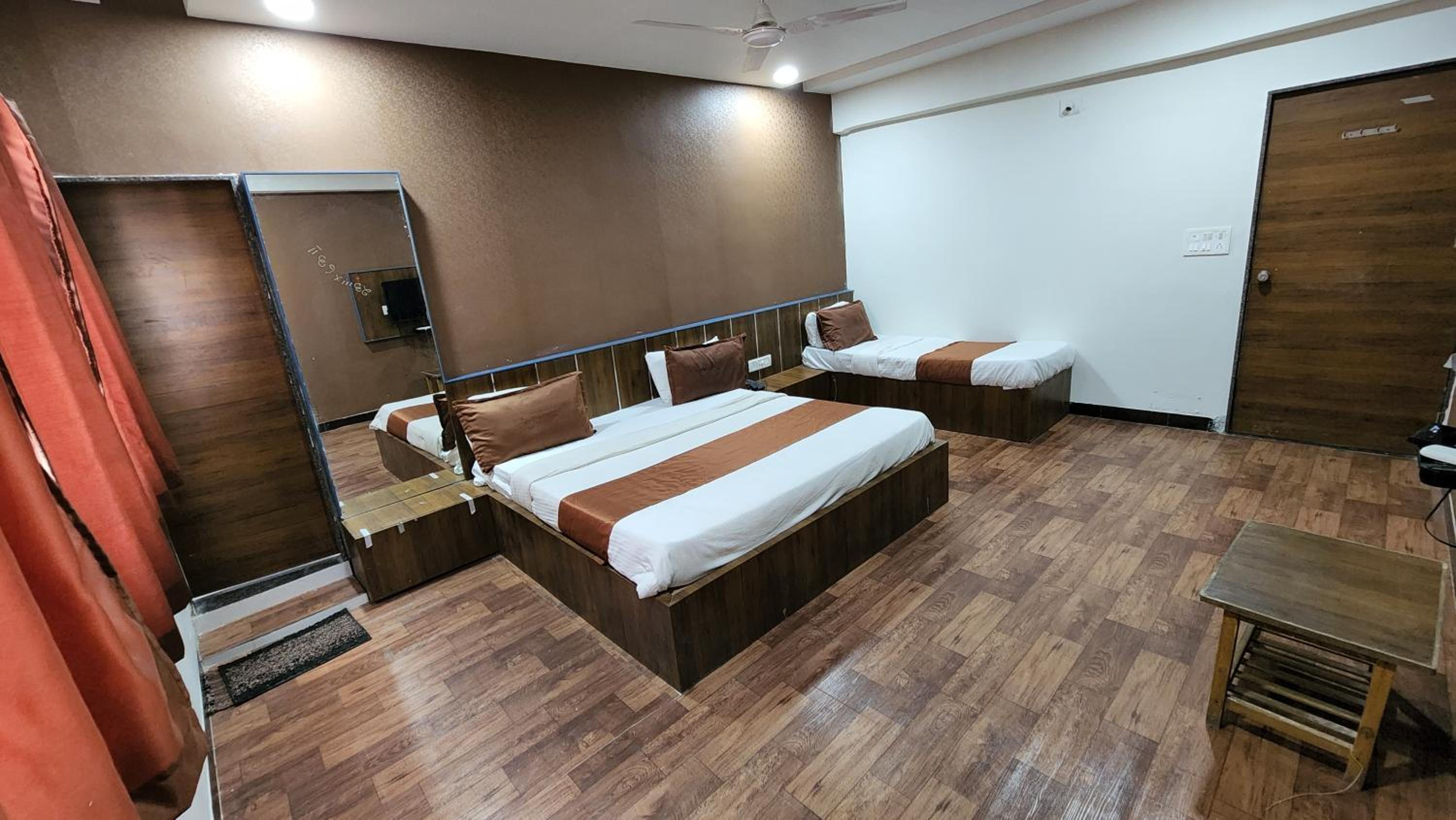 Basic Triple Room - Photo 8