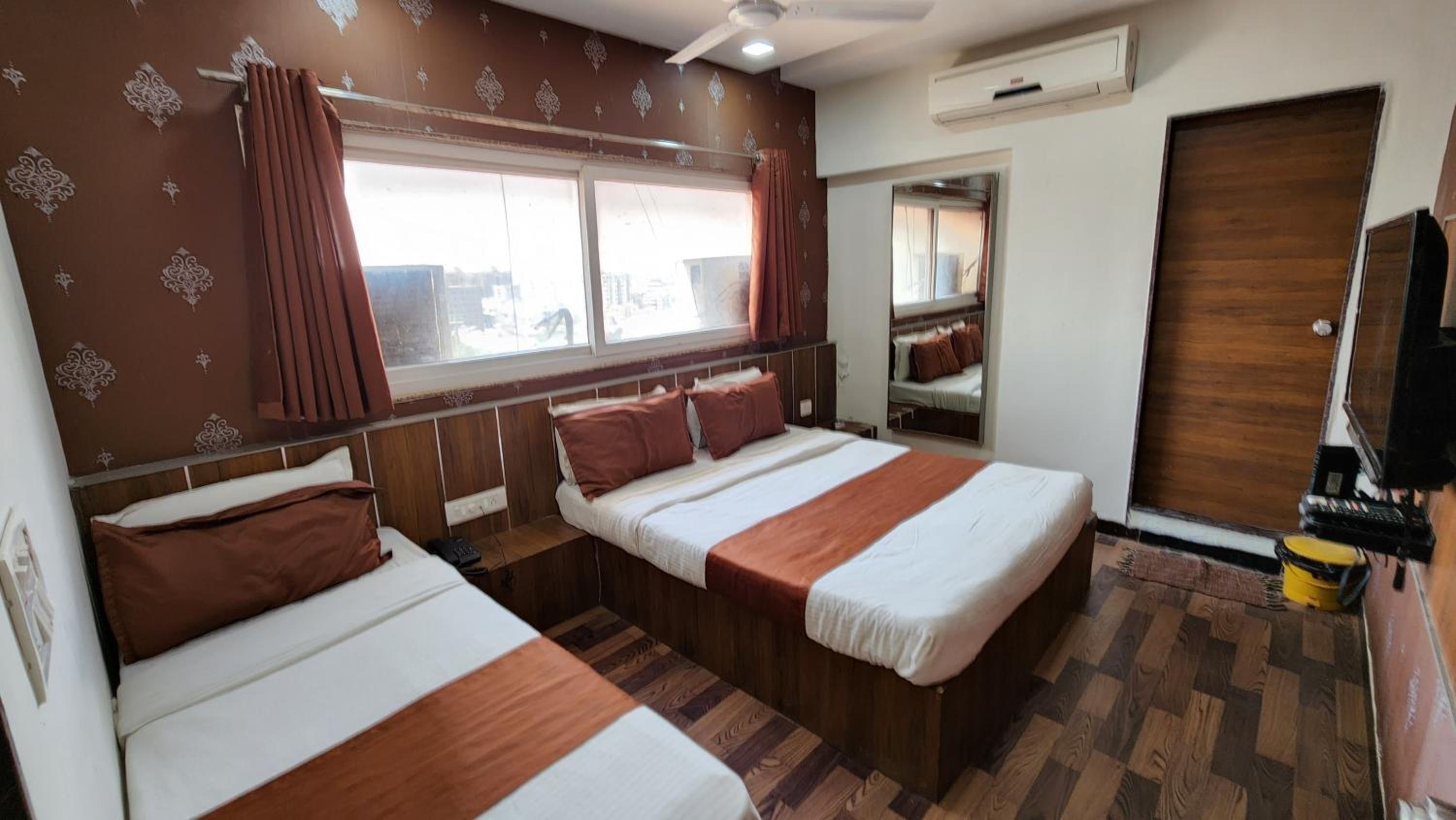 Basic Triple Room - Photo 5
