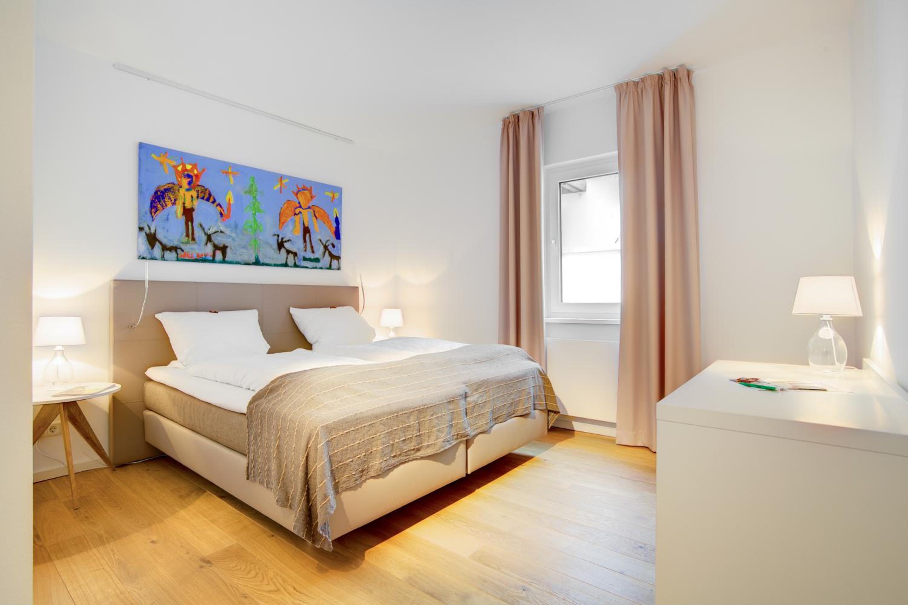 One-Bedroom Apartment with Sofa Bed photo 1