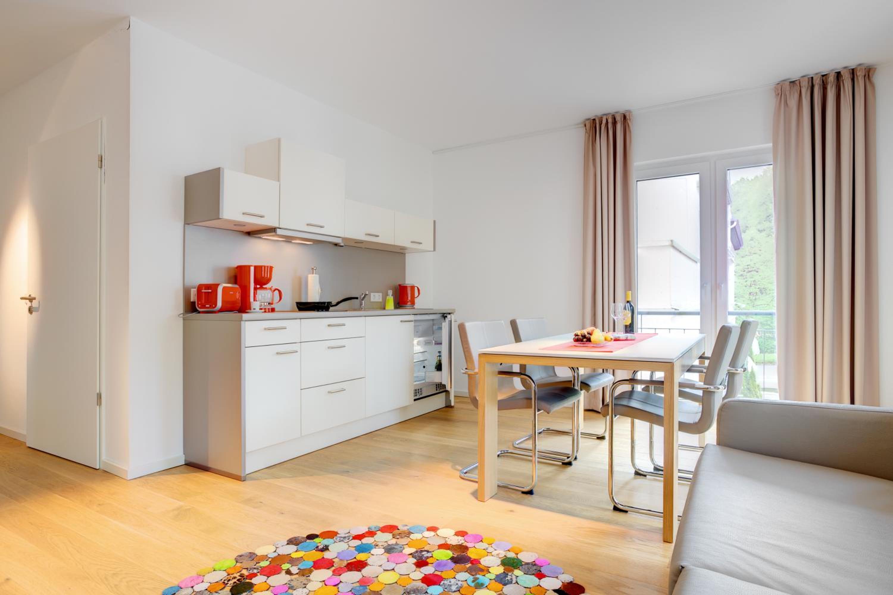 One-Bedroom Apartment with Sofa Bed photo 2