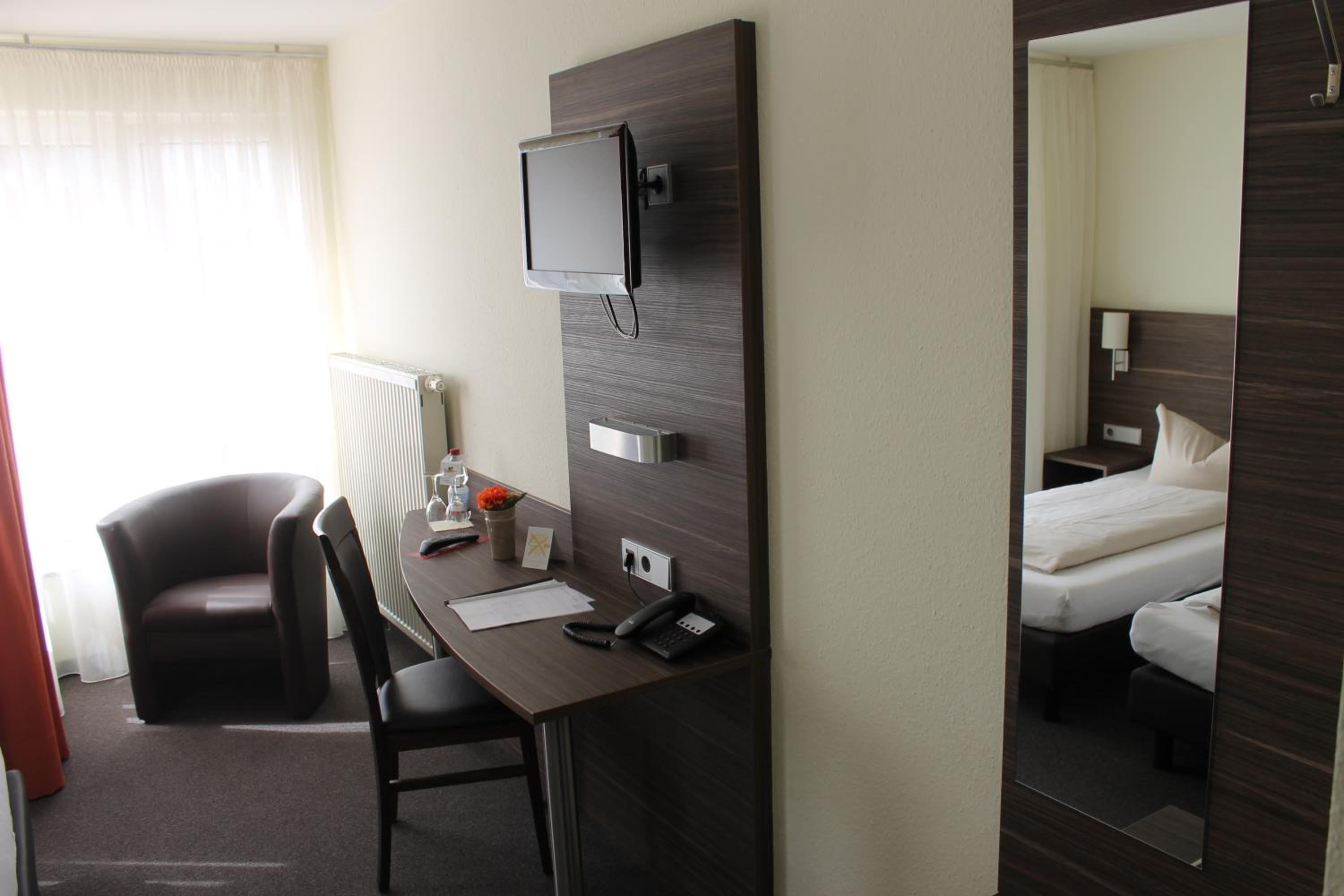 Double Room - Photo 4