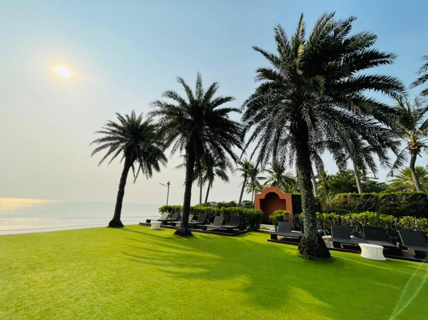 Family Room with Sea View - Photo 21