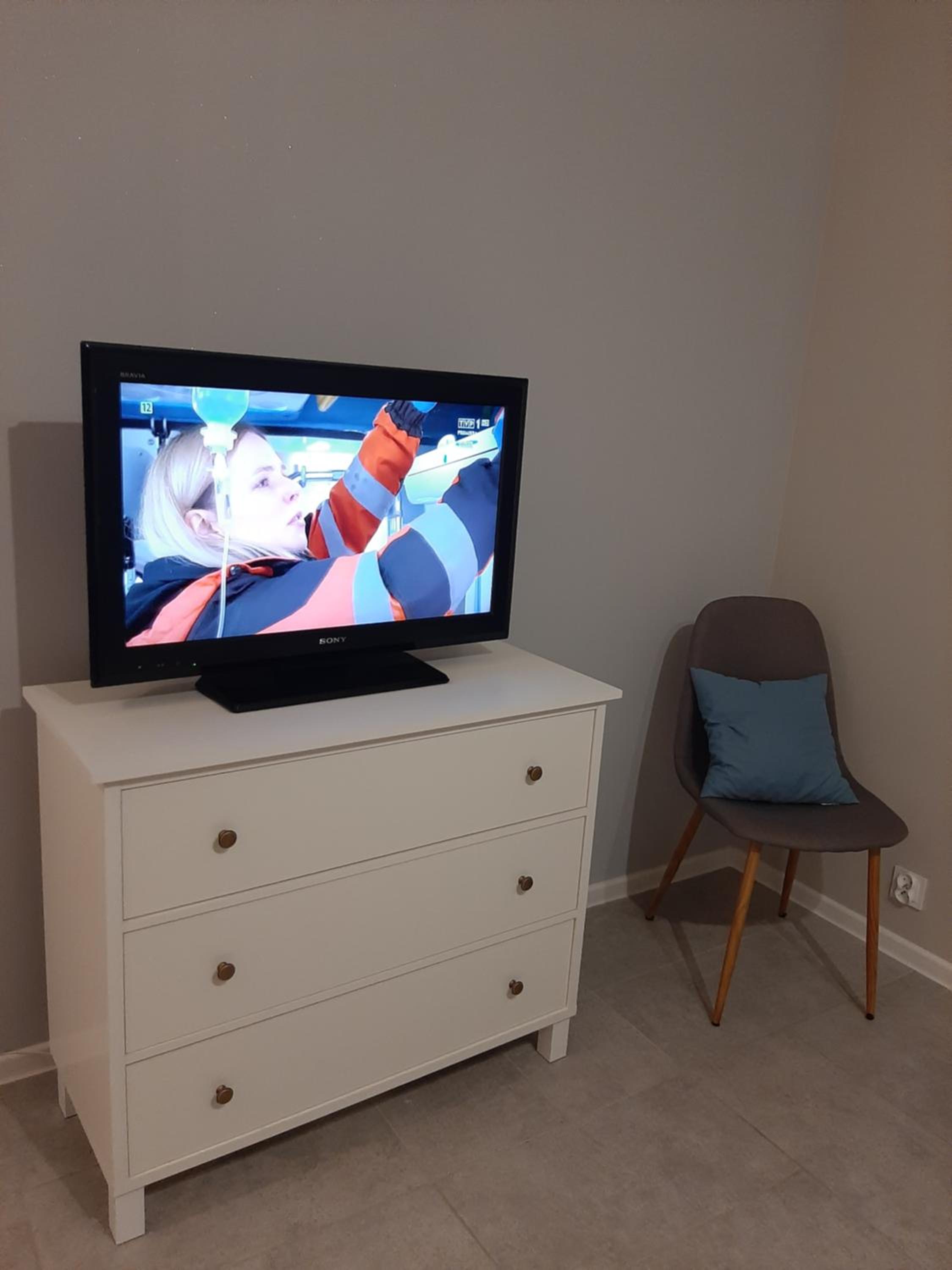 One-Bedroom Apartment - Photo 5
