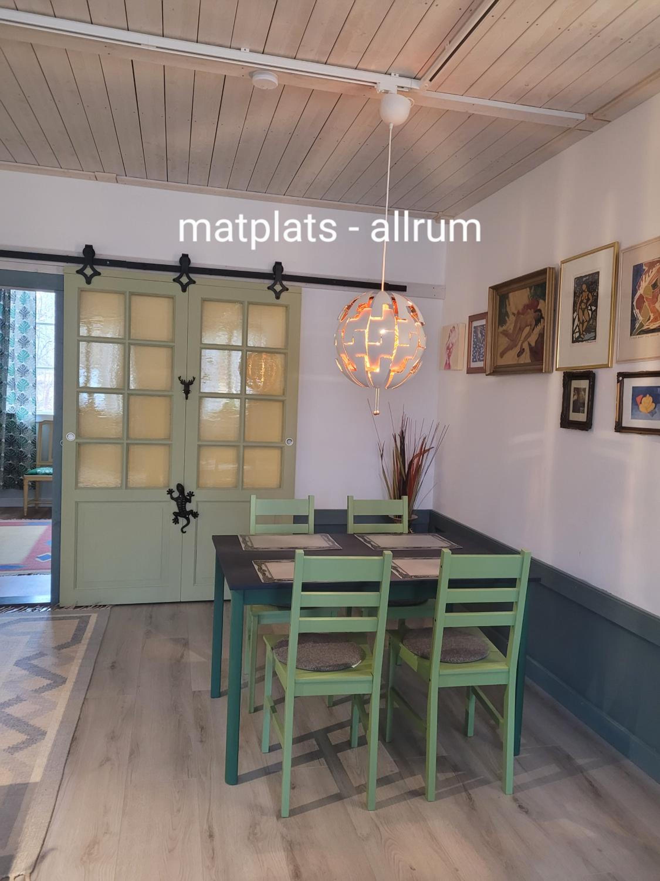 One-Bedroom Apartment - Photo 10