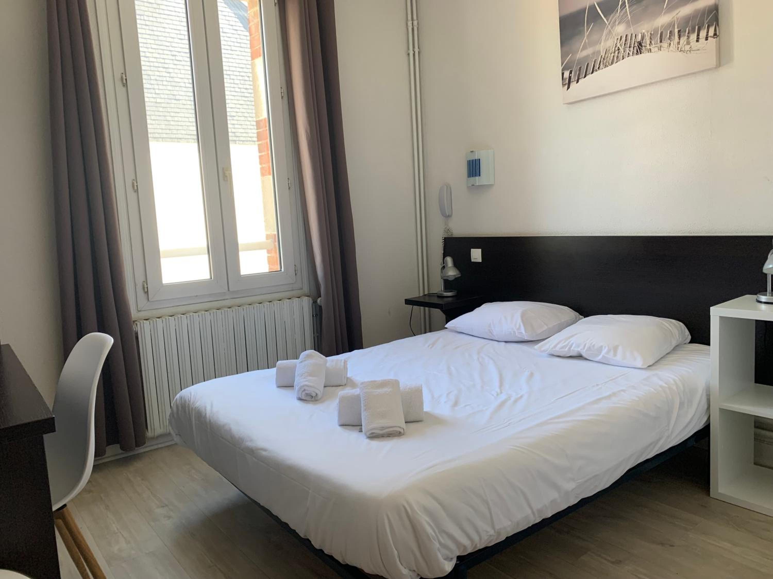 Double Room - Photo 1
