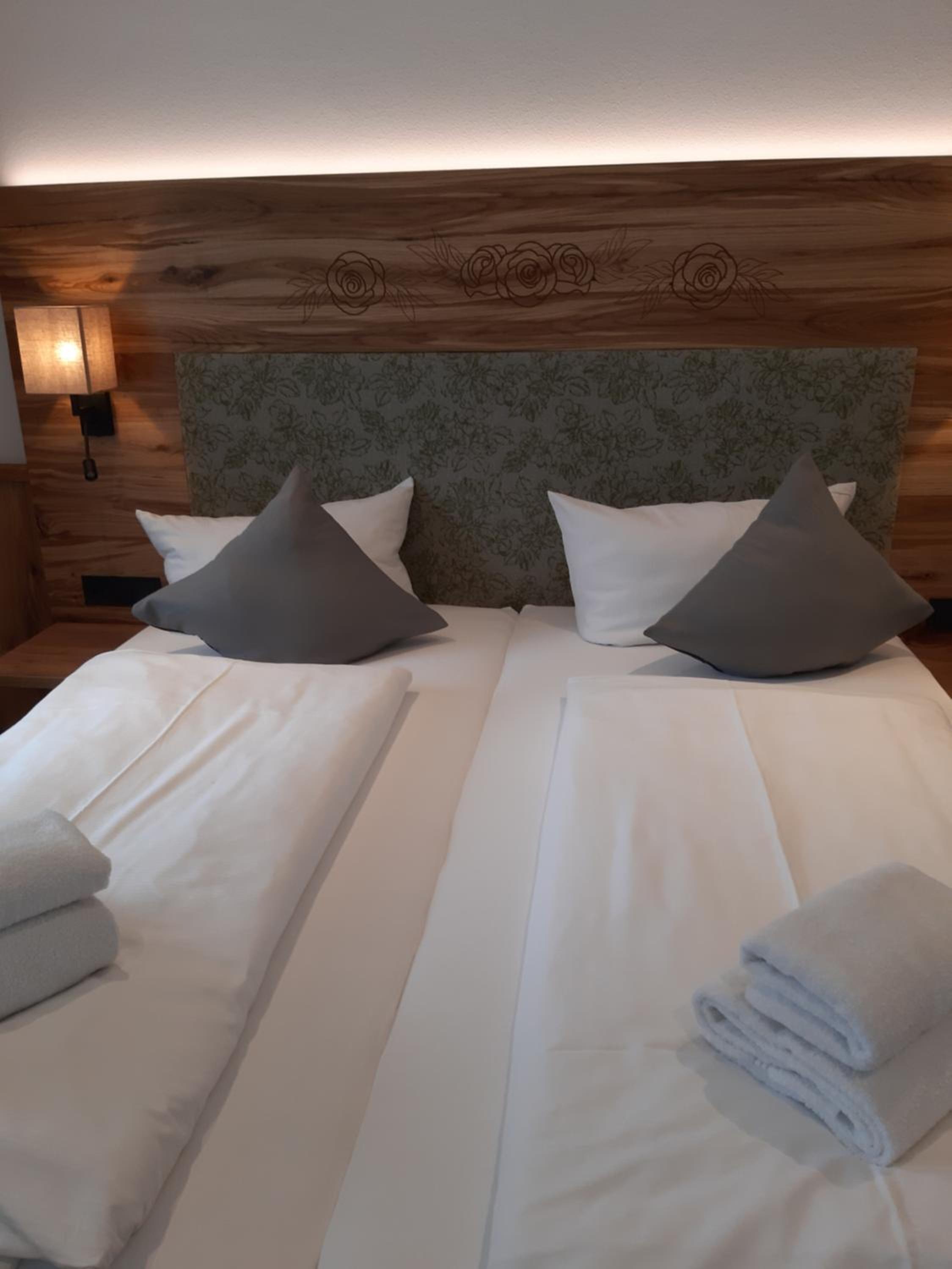 Double Room - Photo 10