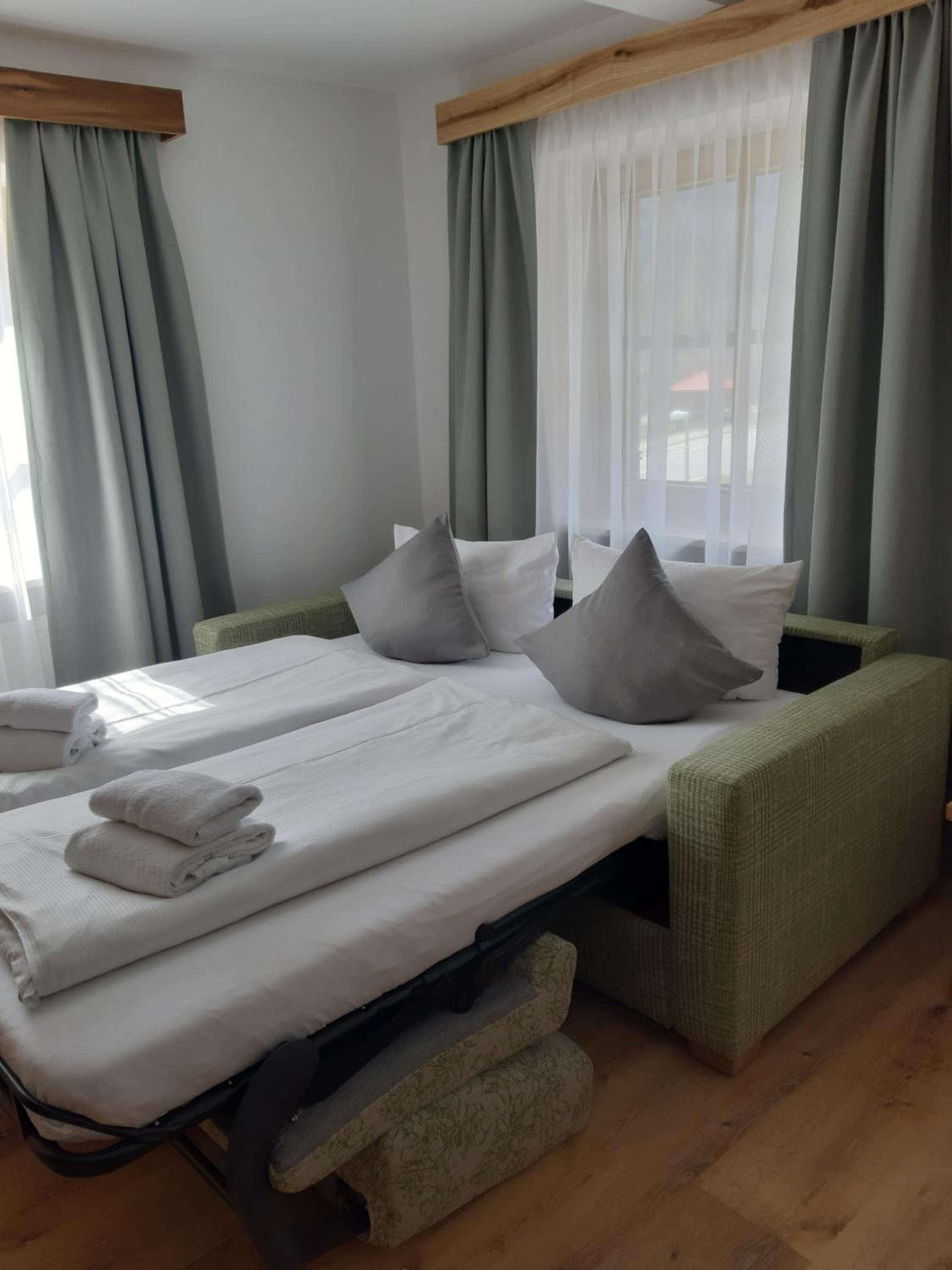 Suite - Photo 4