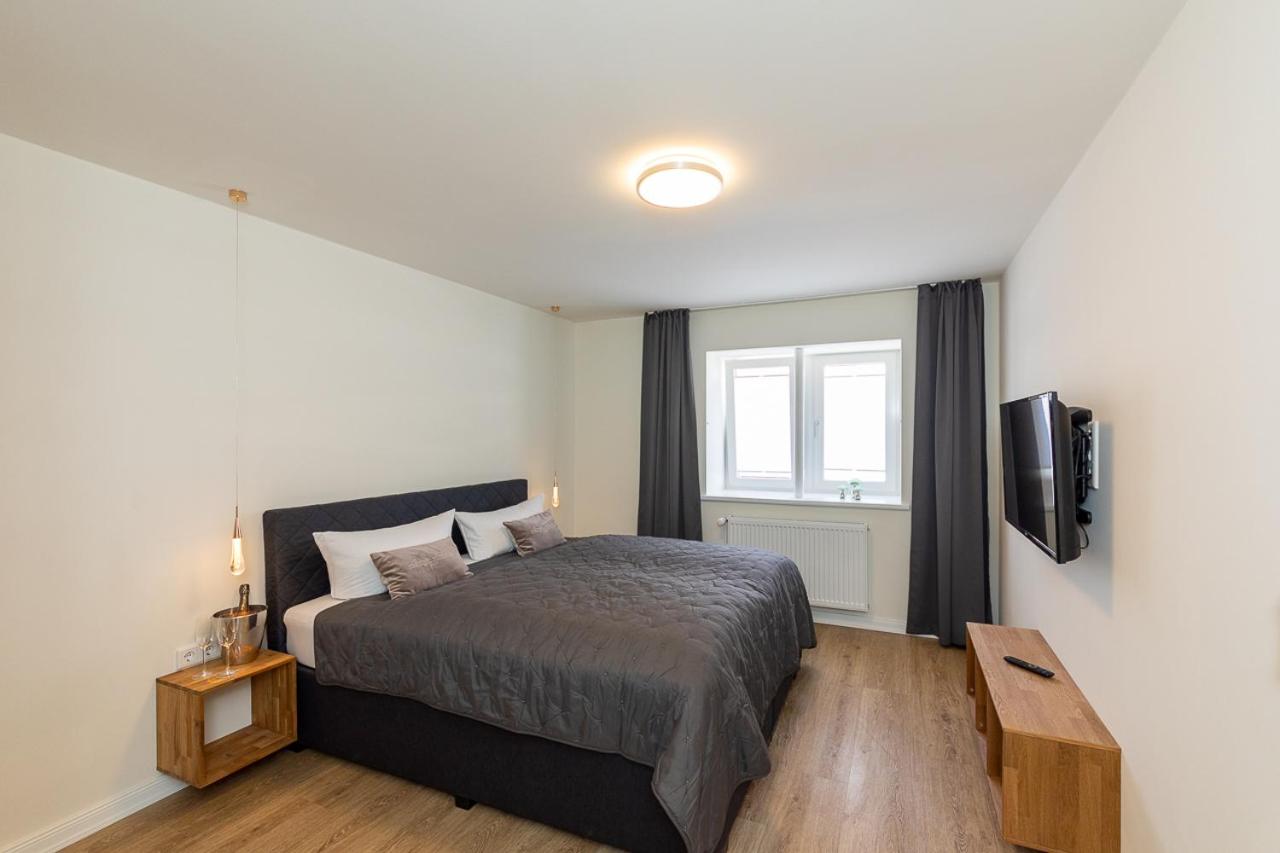 Apartment thumbnail 6