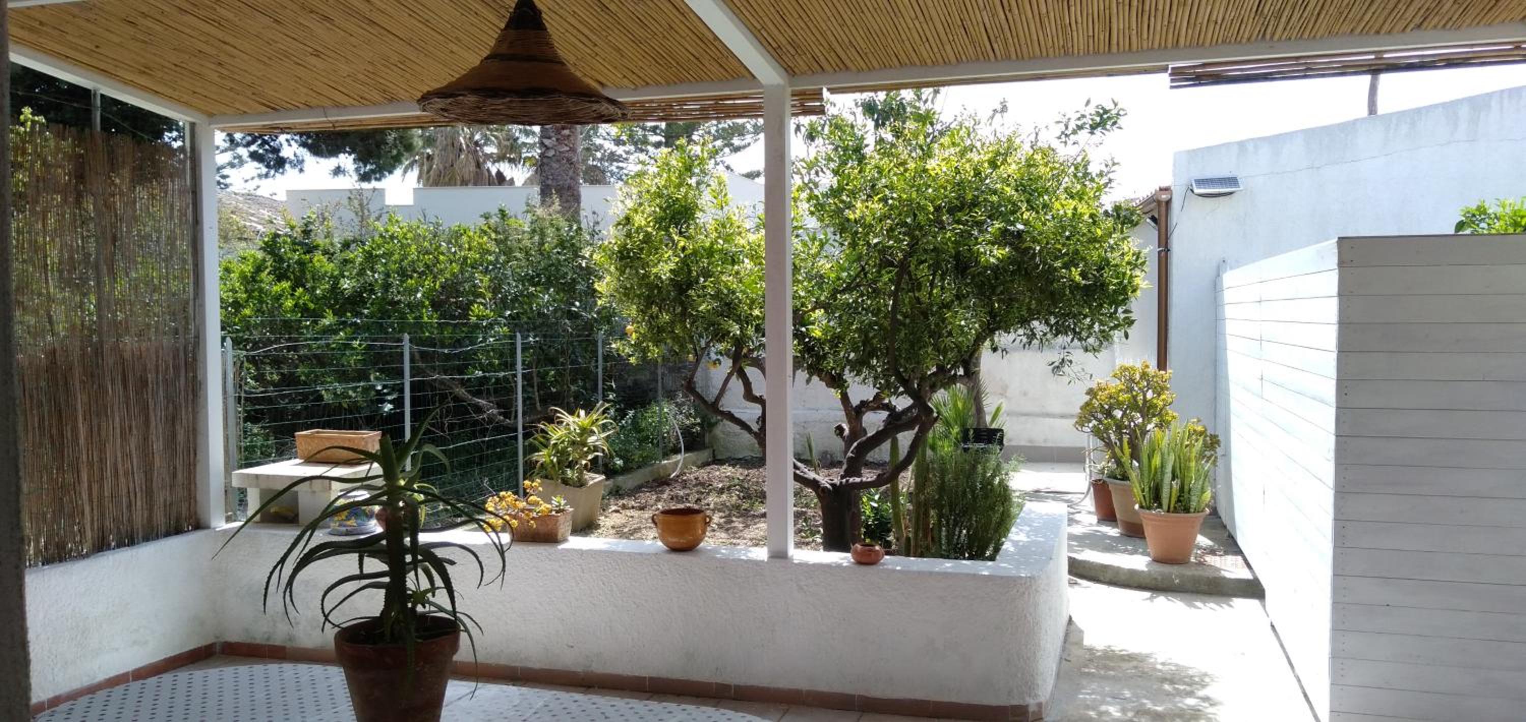 One-Bedroom House - Photo 22