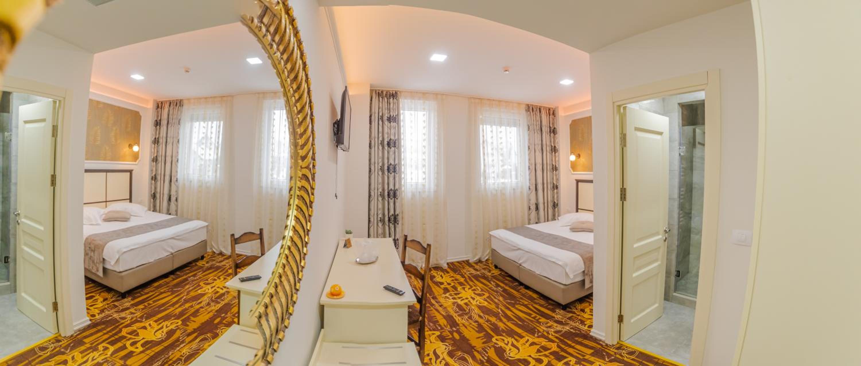 Deluxe Double or Twin Room - Photo 10