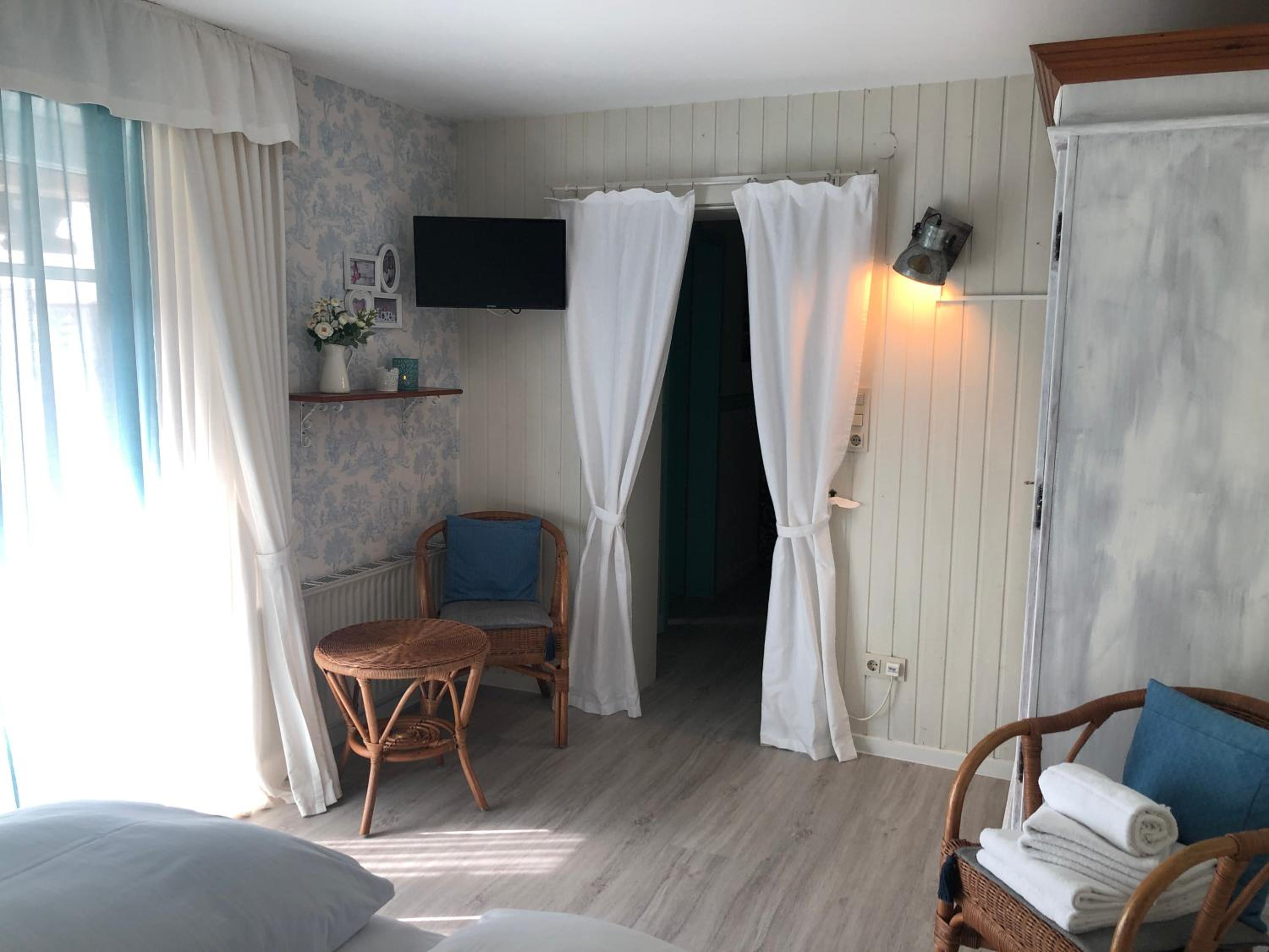Double Room with Terrace - Photo 4