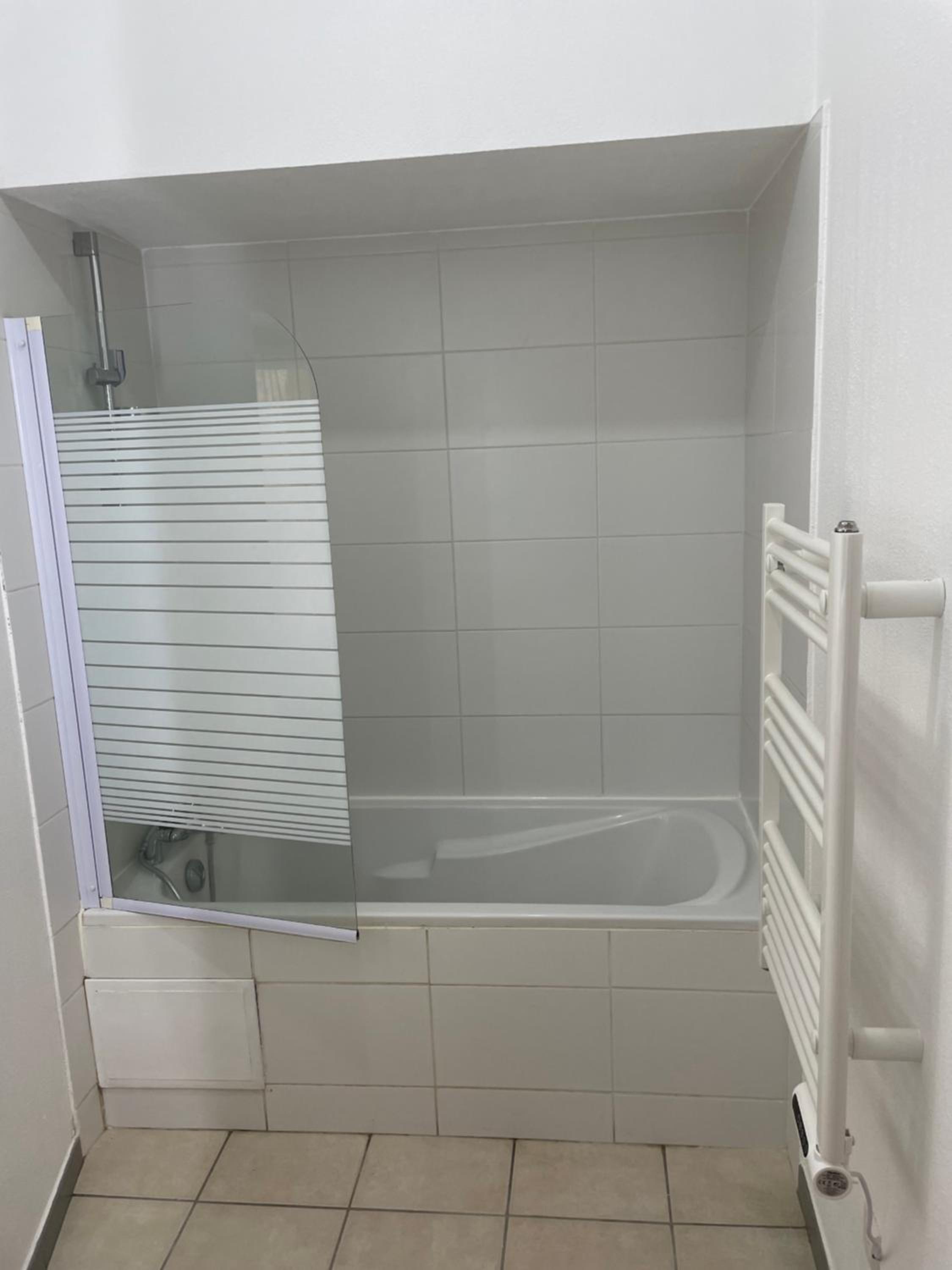 Double Room - Photo 2