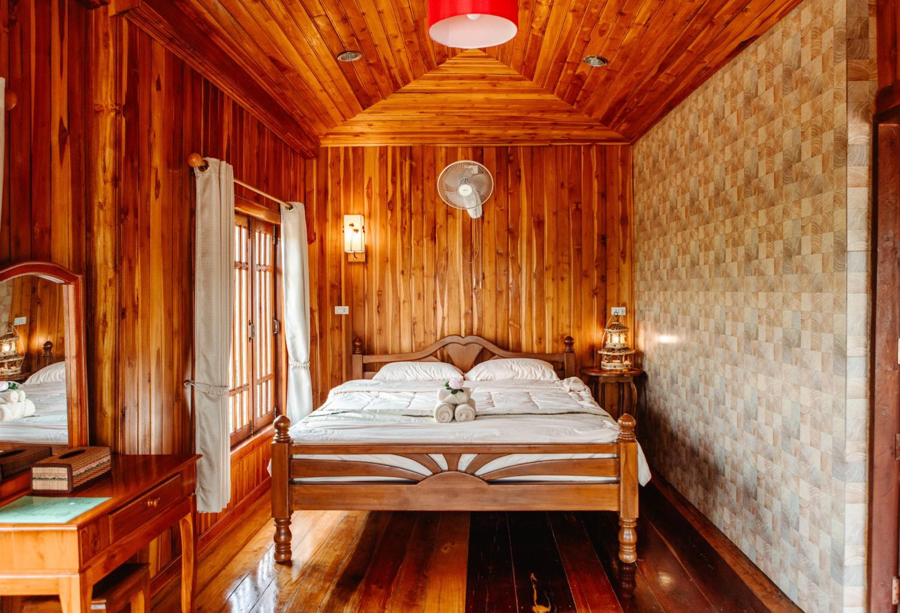 Double Room with Private External Bathroom - Photo 1