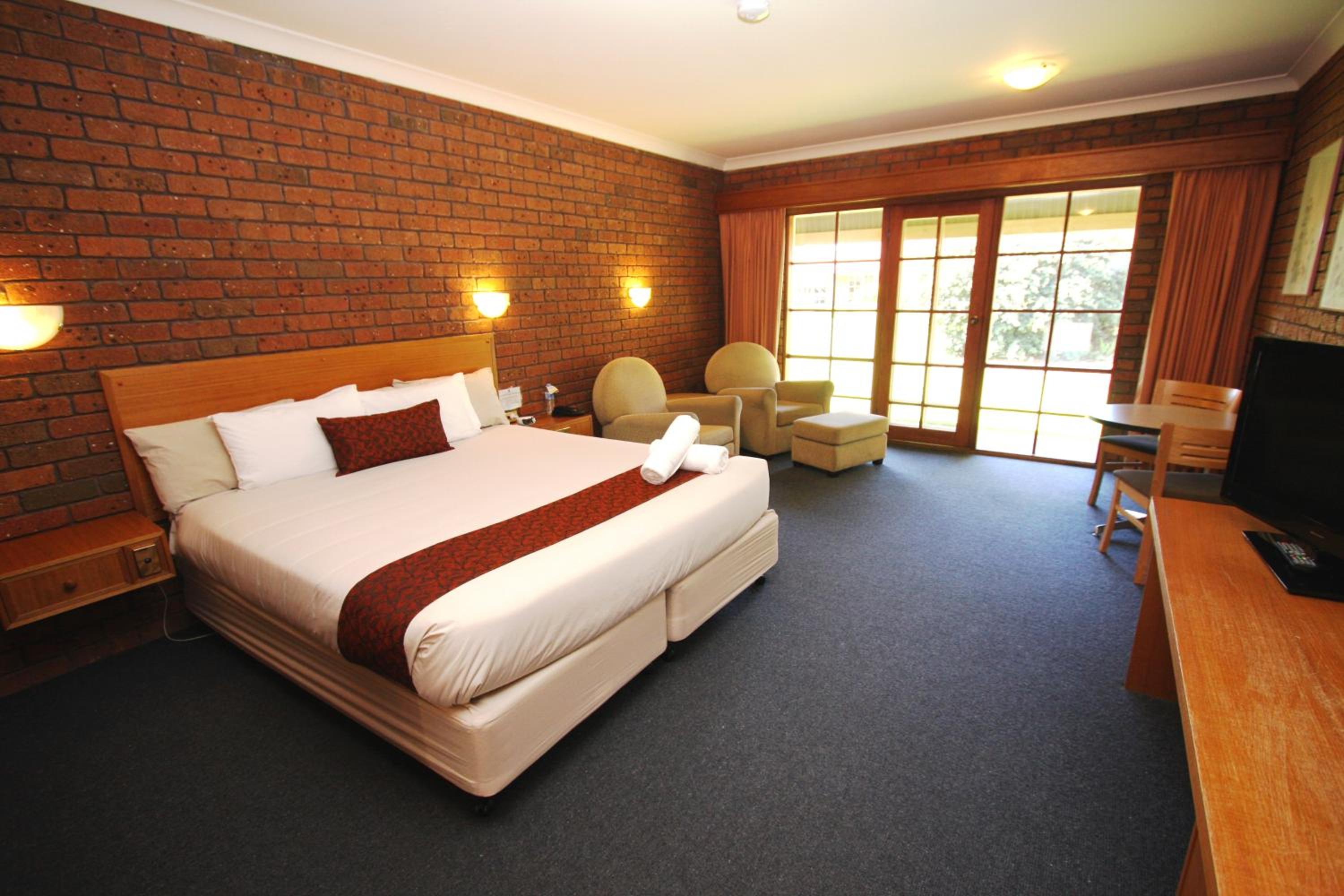 Superior King Room - Photo 1