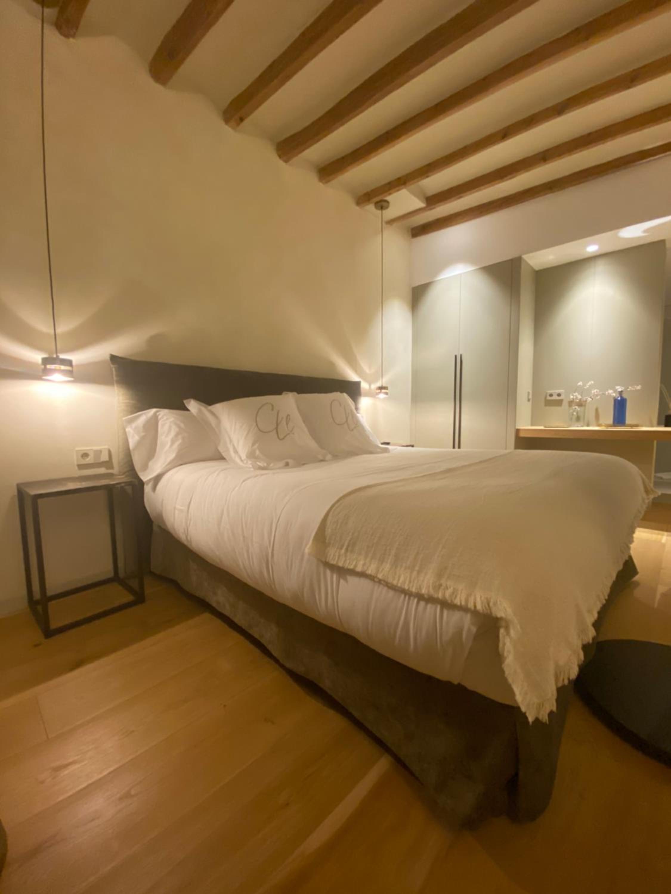Junior Suite with Balcony - Photo 1