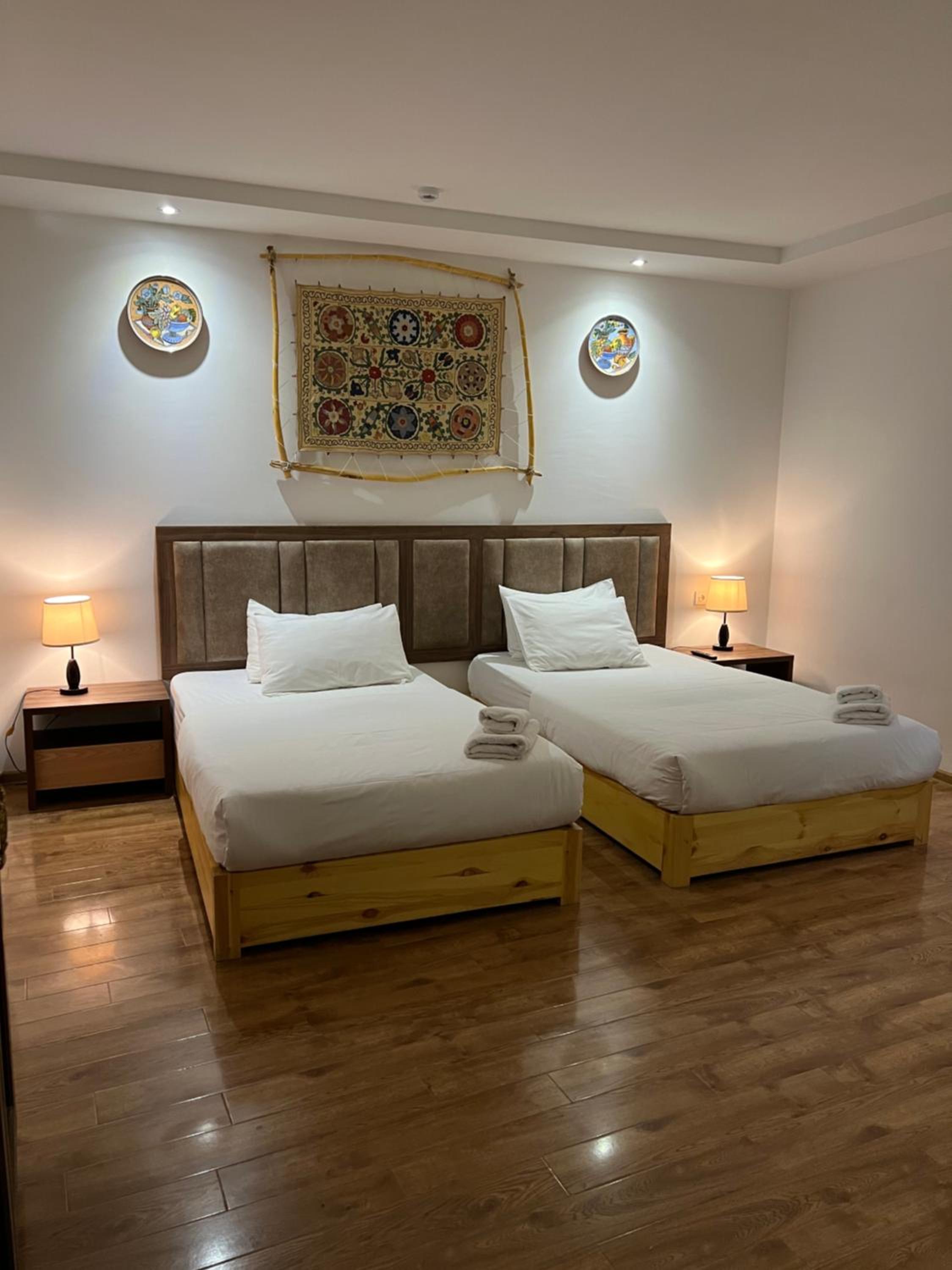 Standard Double or Twin Room - Photo 2