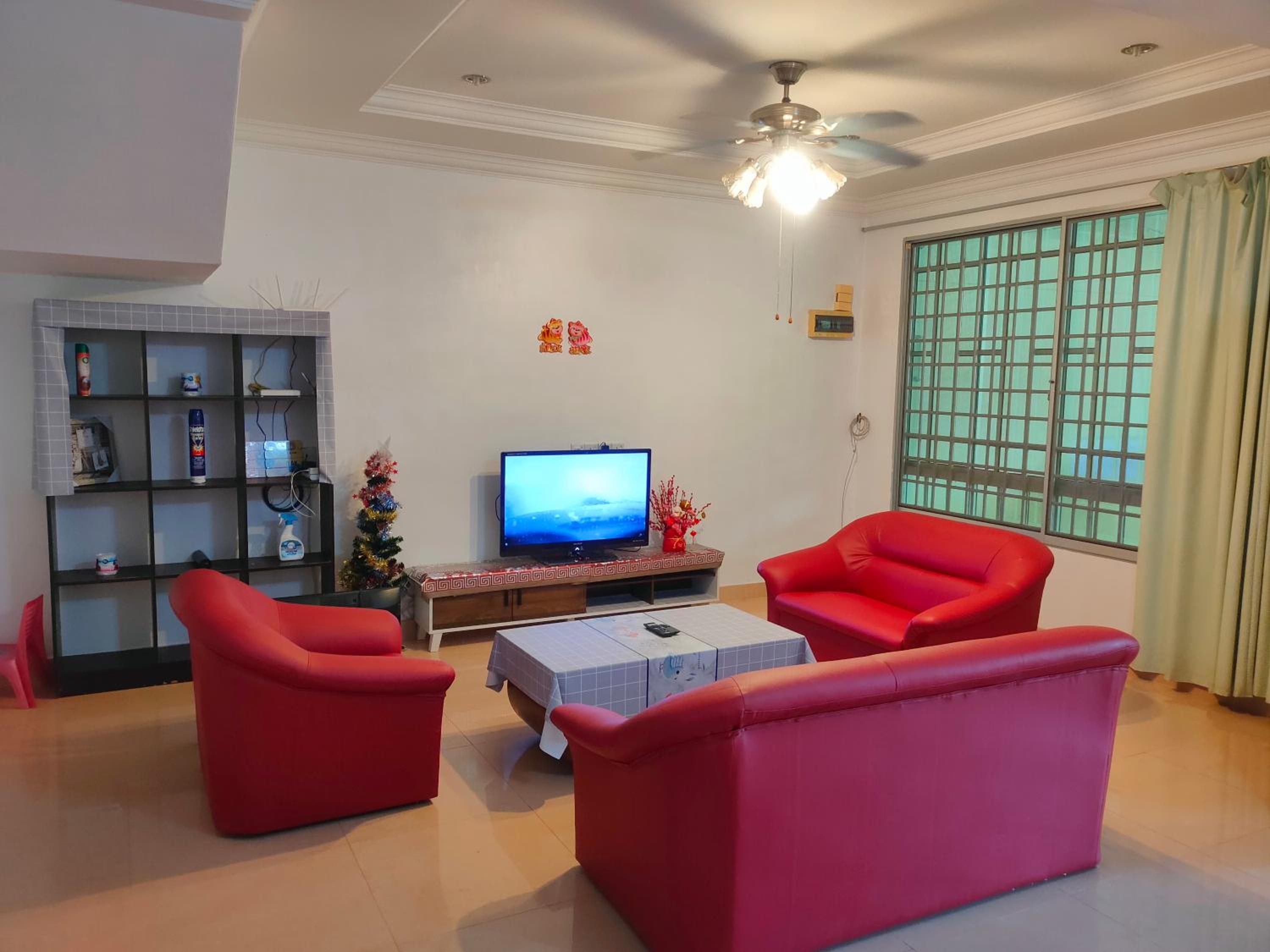 One-Bedroom House photo 1