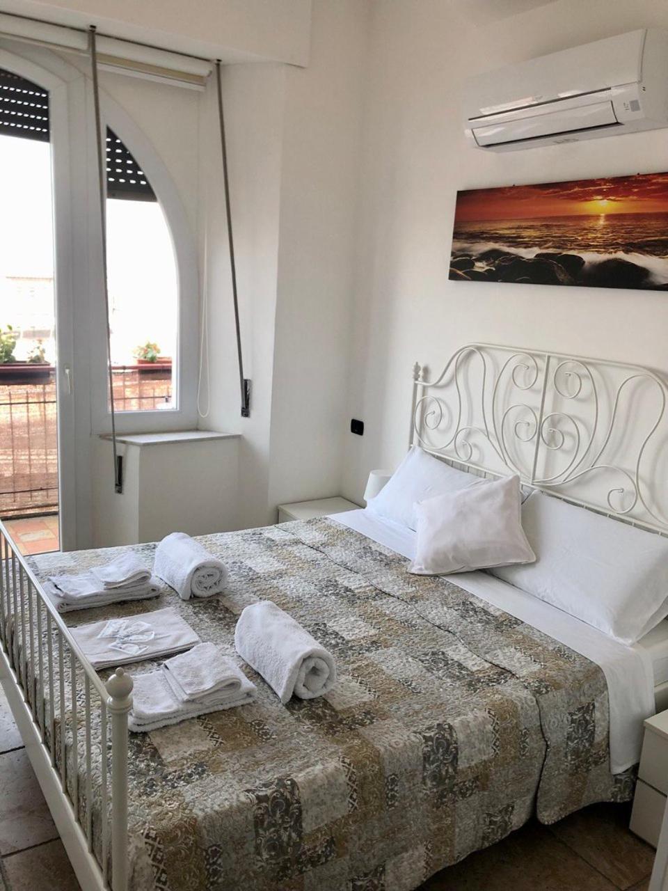 Double Room with Balcony and Sea View photo 1