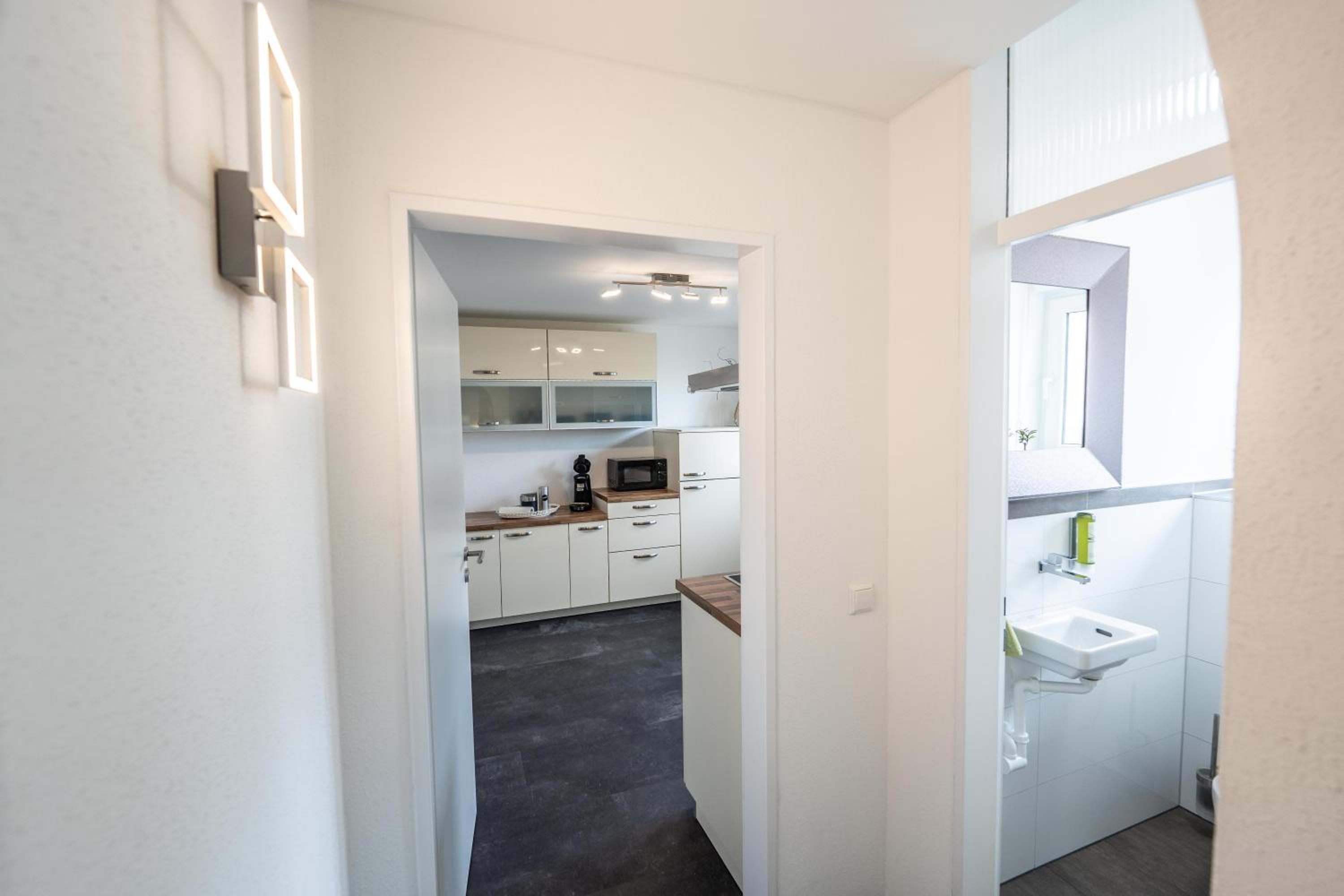 Two-Bedroom Apartment - Photo 11