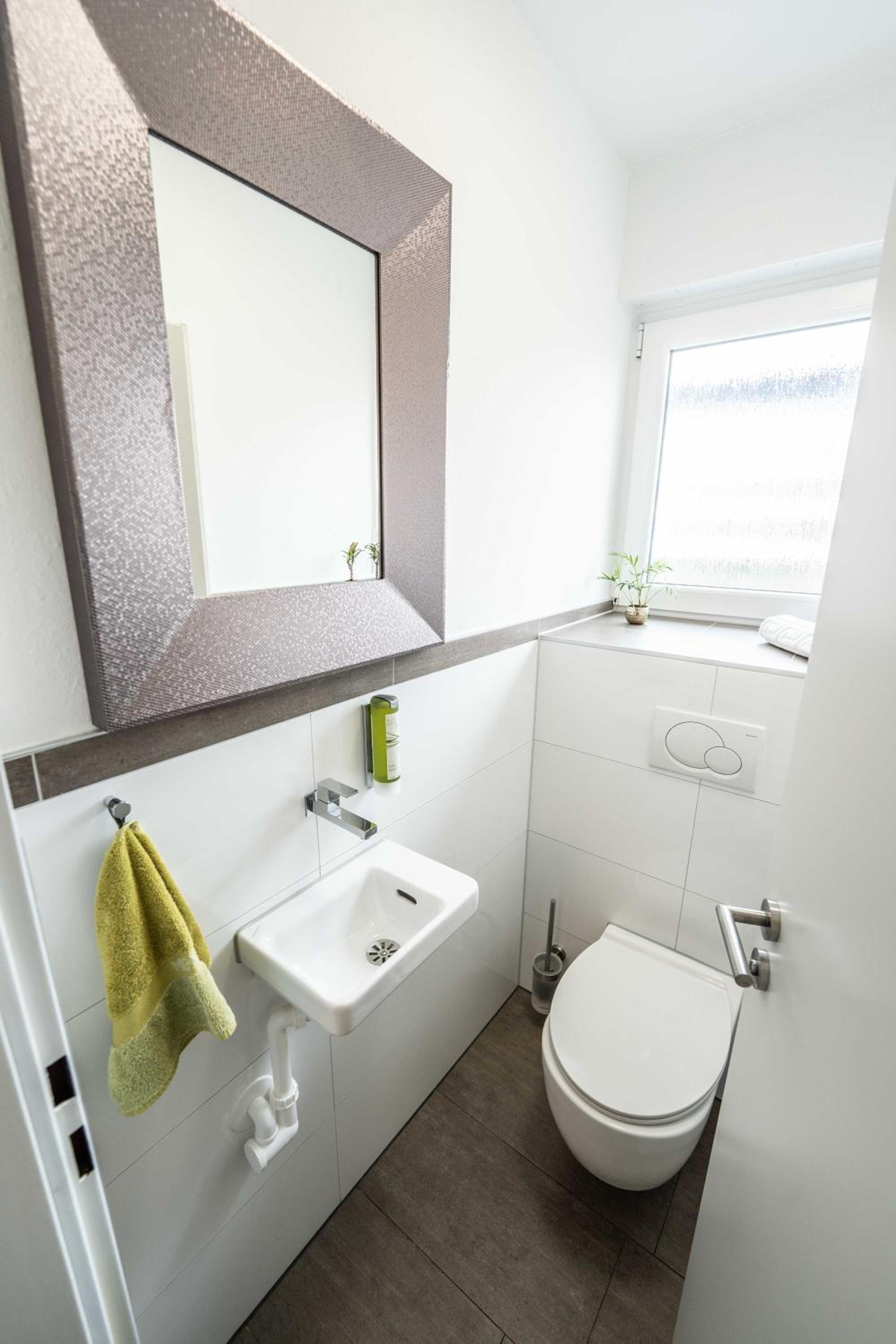 Two-Bedroom Apartment - Photo 12
