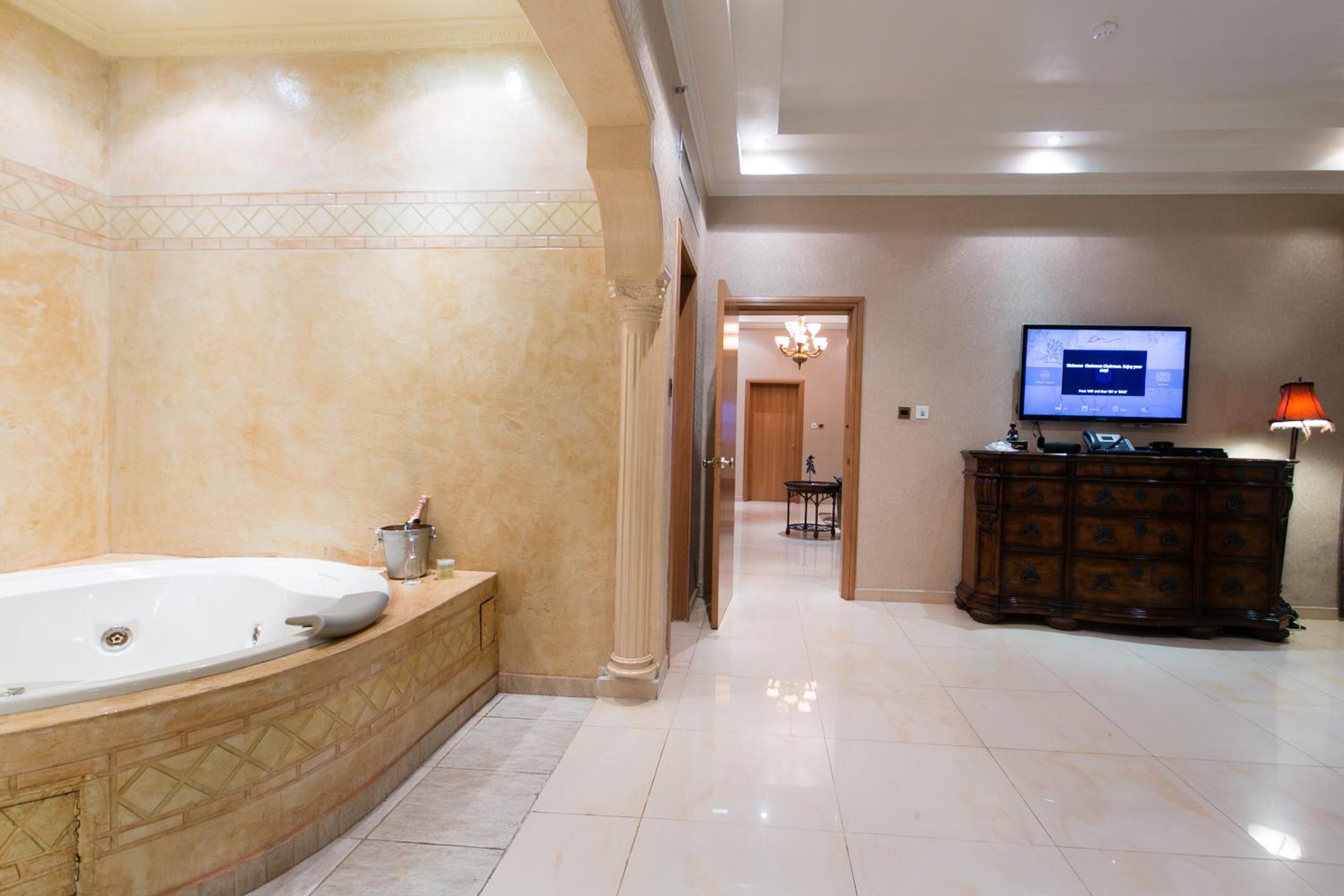 Presidential Suite photo 3