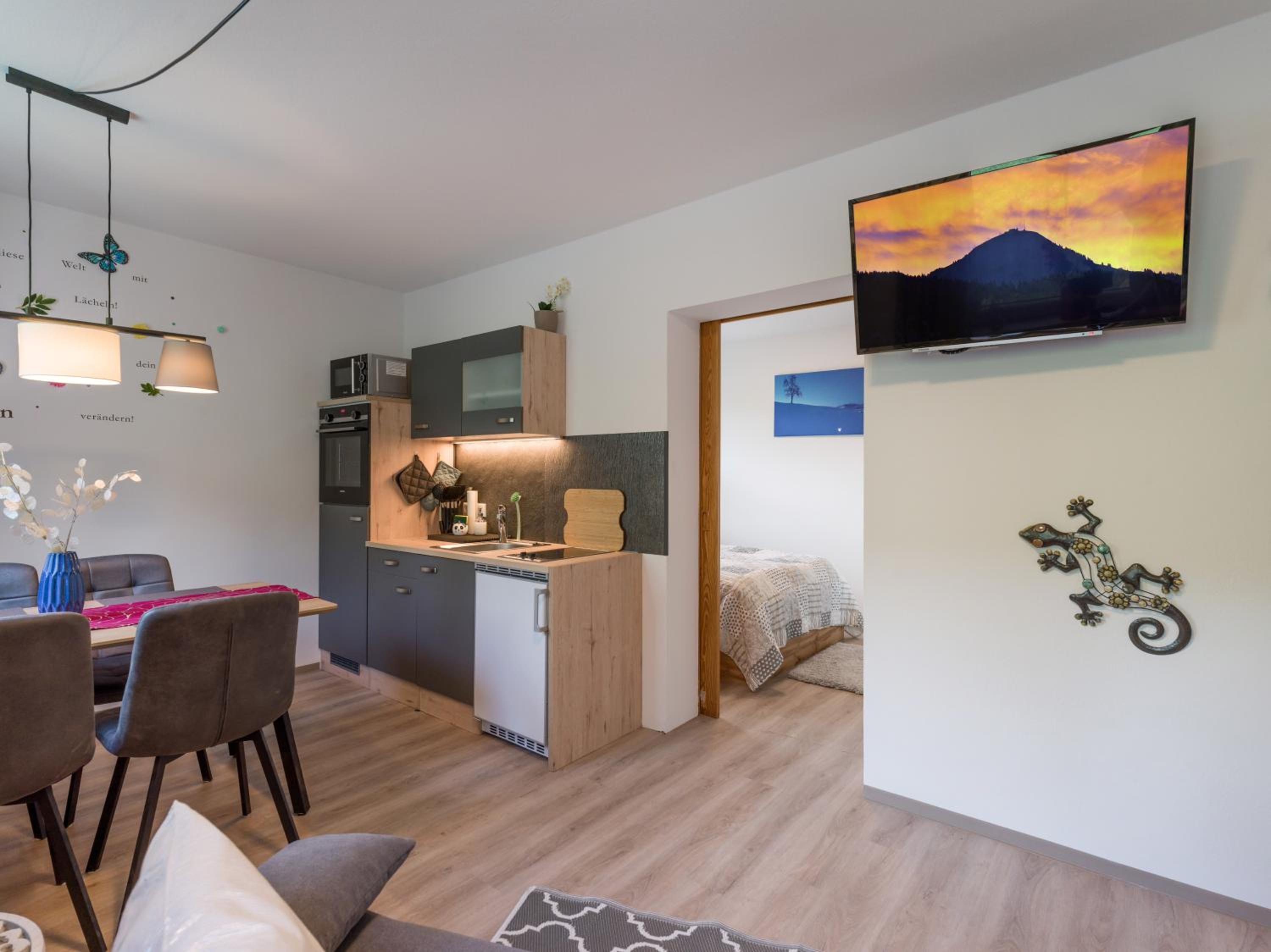 One-Bedroom Apartment photo 2
