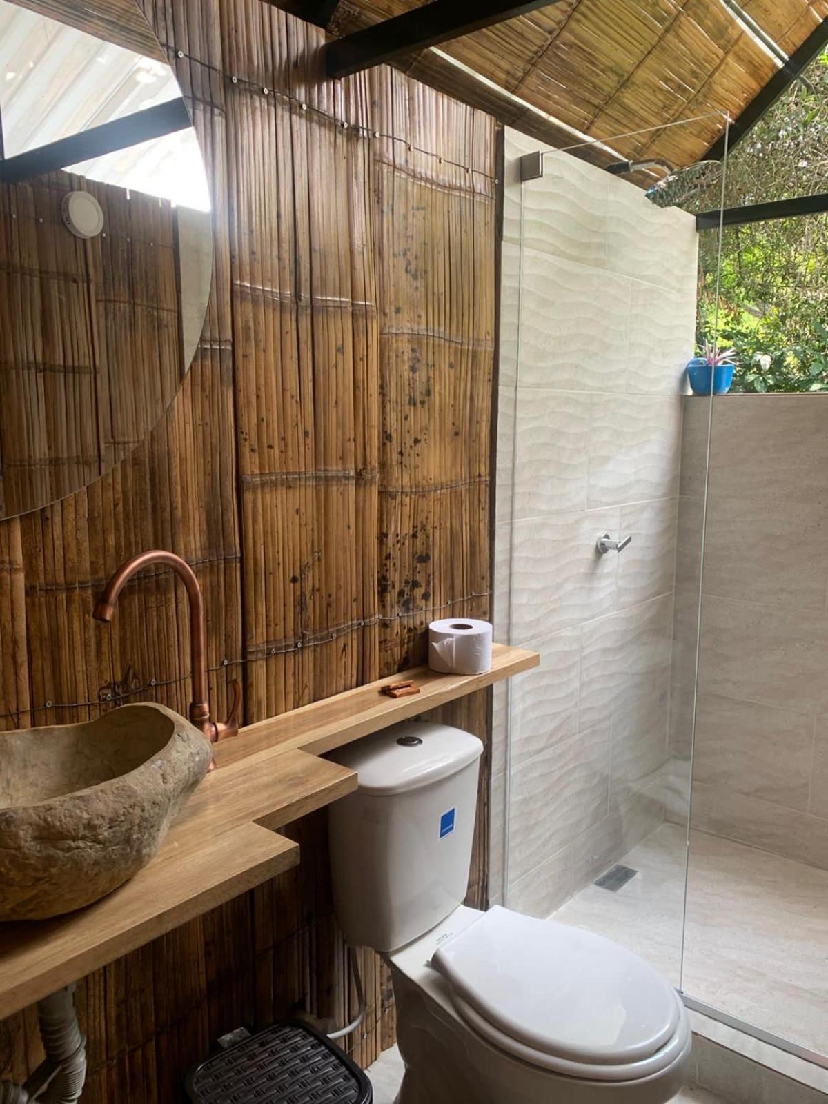 Double Room with Private Bathroom photo 2