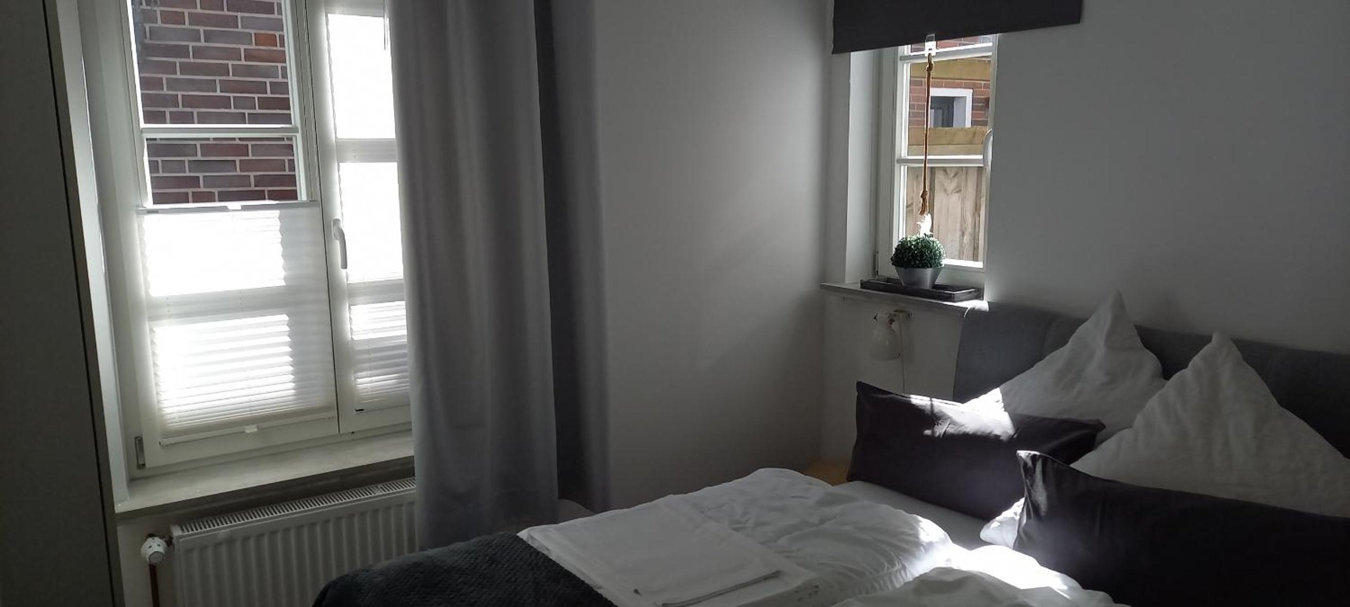 Apartment 3 photo 2