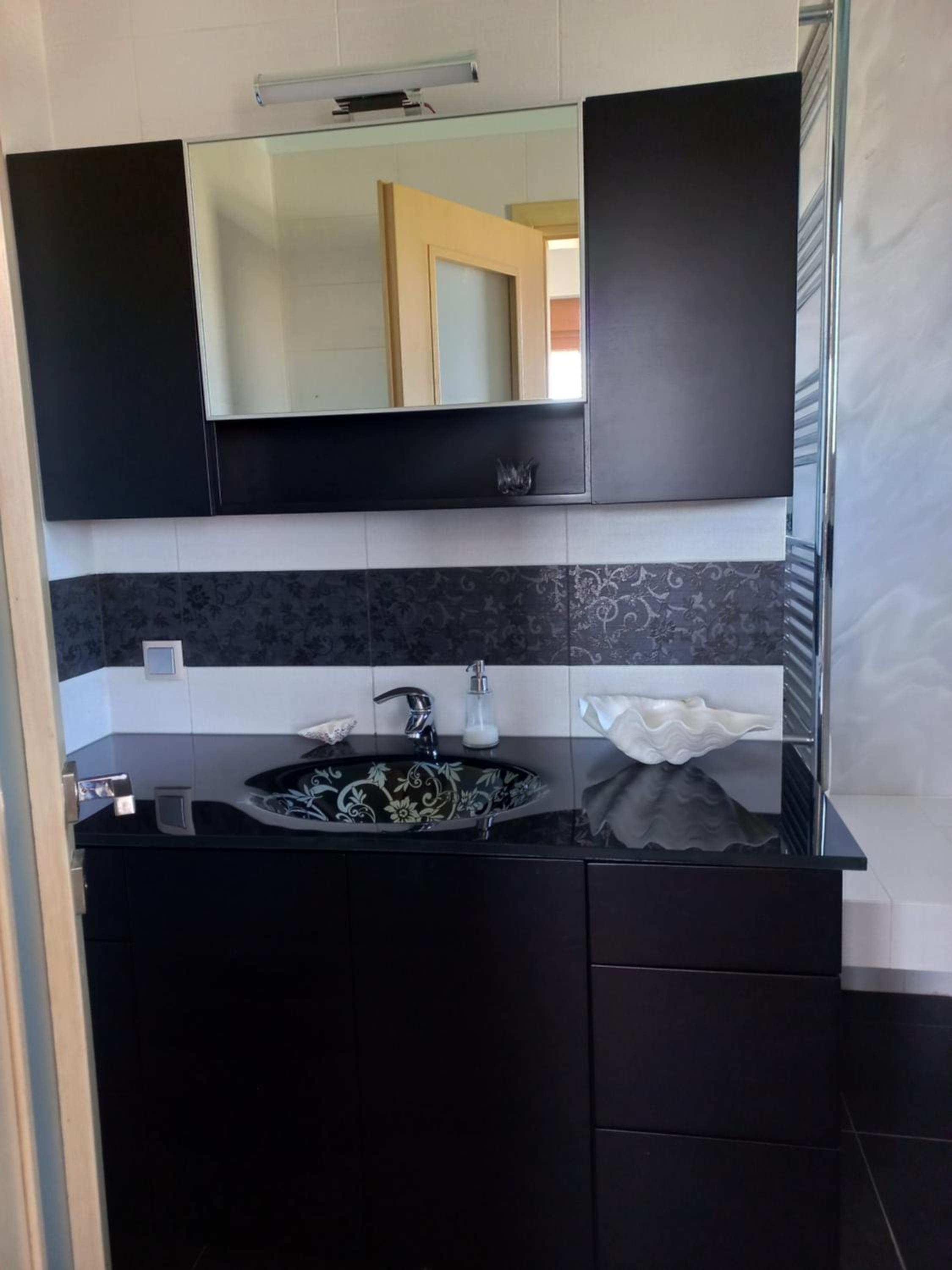 Two-Bedroom Apartment - Photo 10