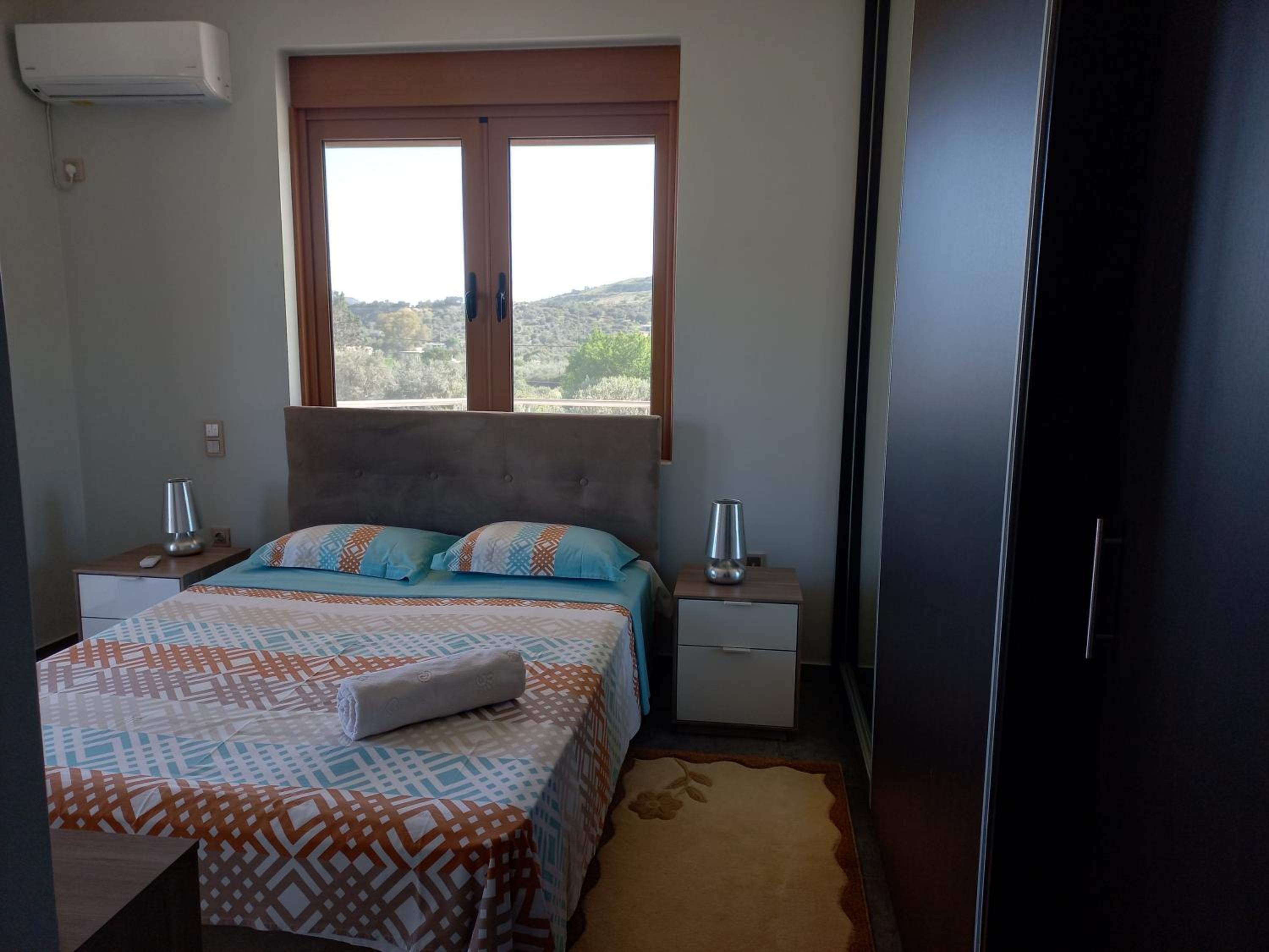 Two-Bedroom Apartment - Photo 12