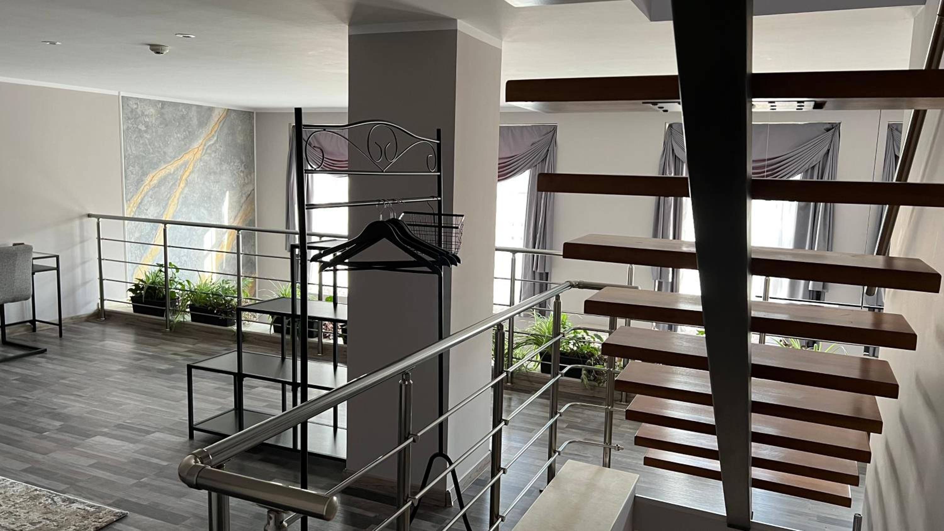 Superior King Suite - Photo 11