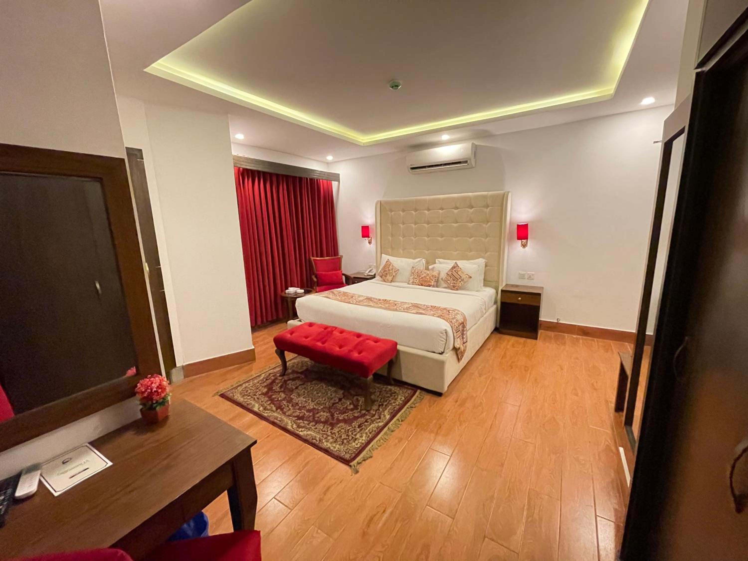 King Room with Balcony