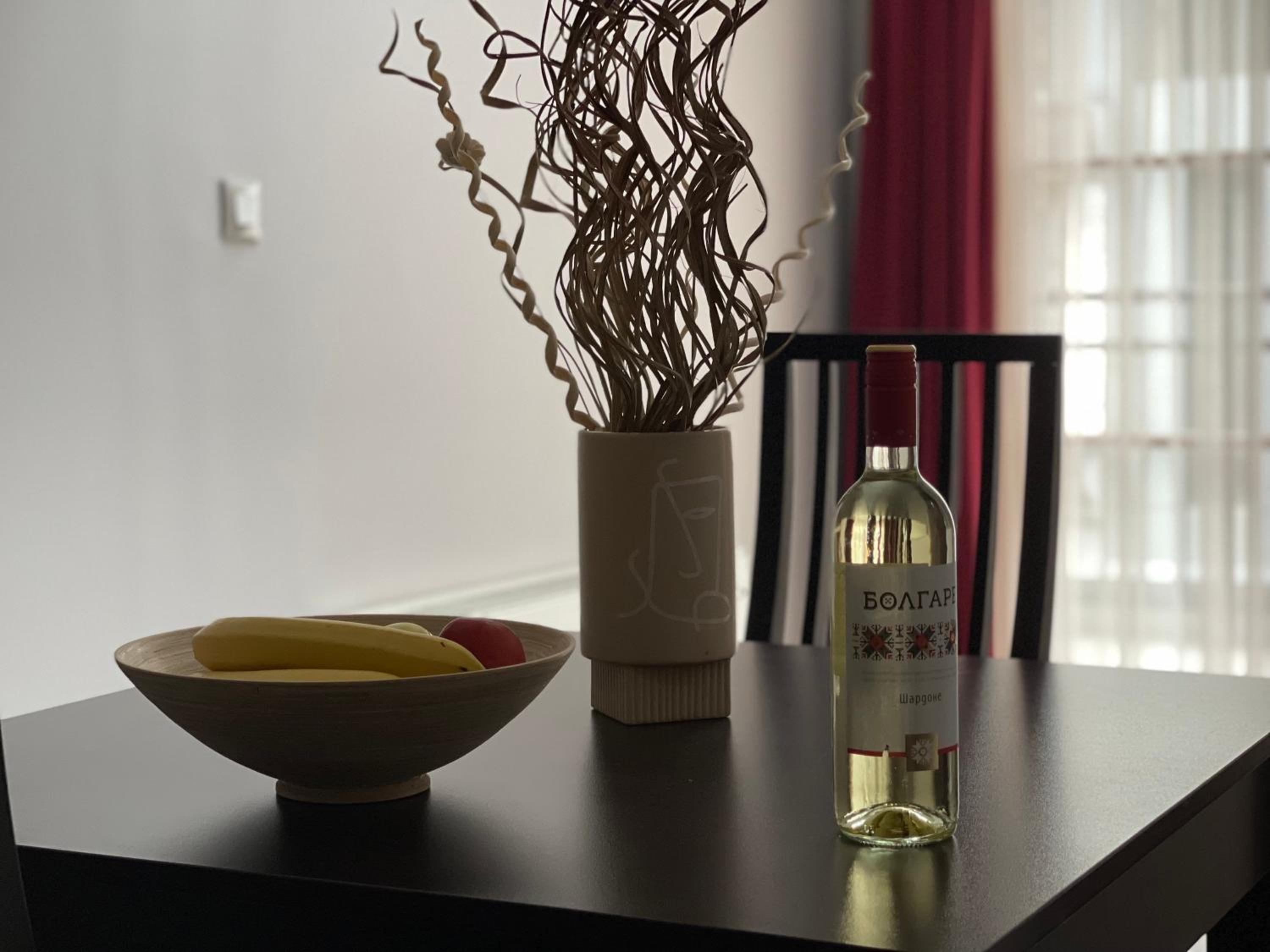 Deluxe Family Suite - Photo 18