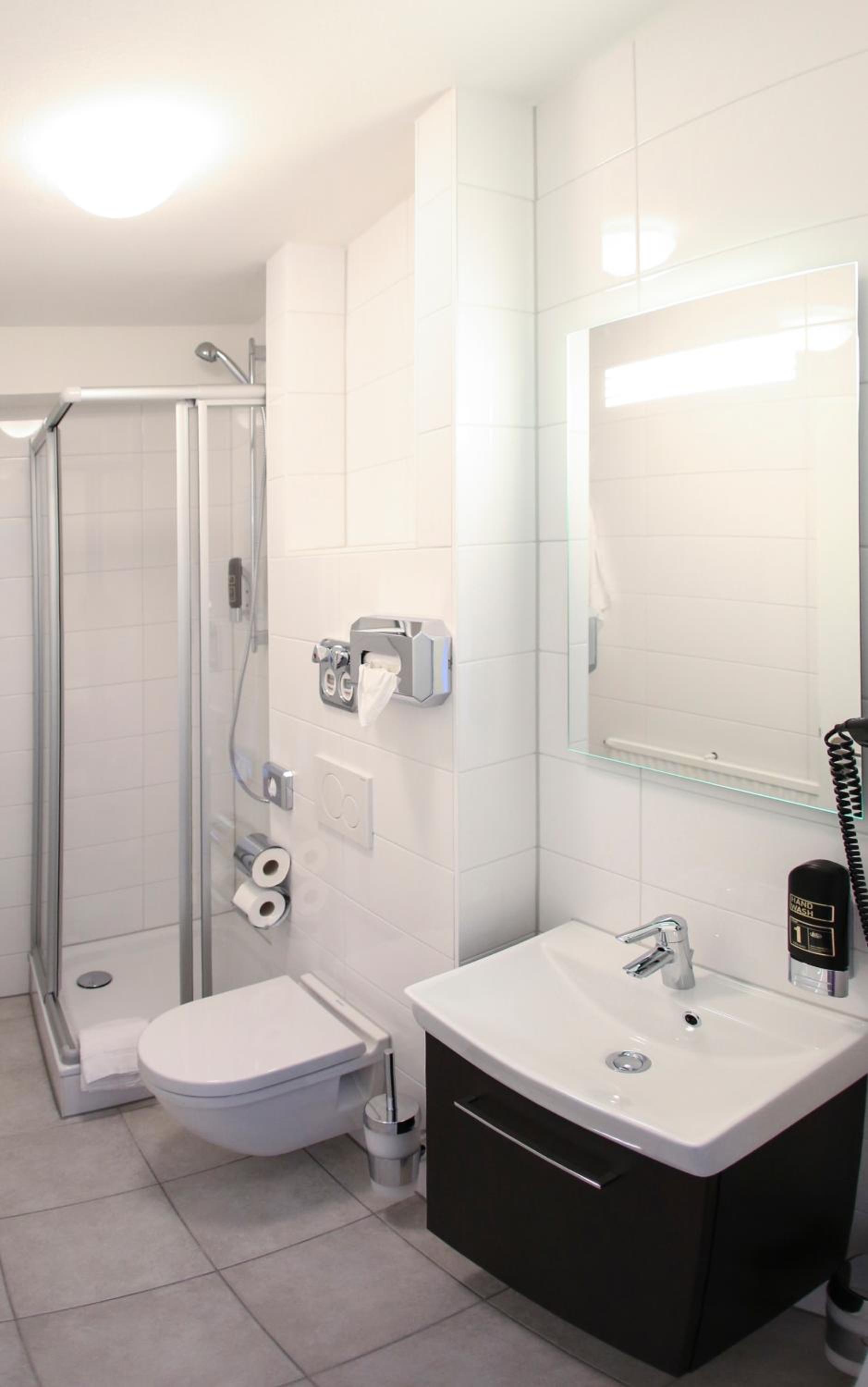 Double Room - Photo 3