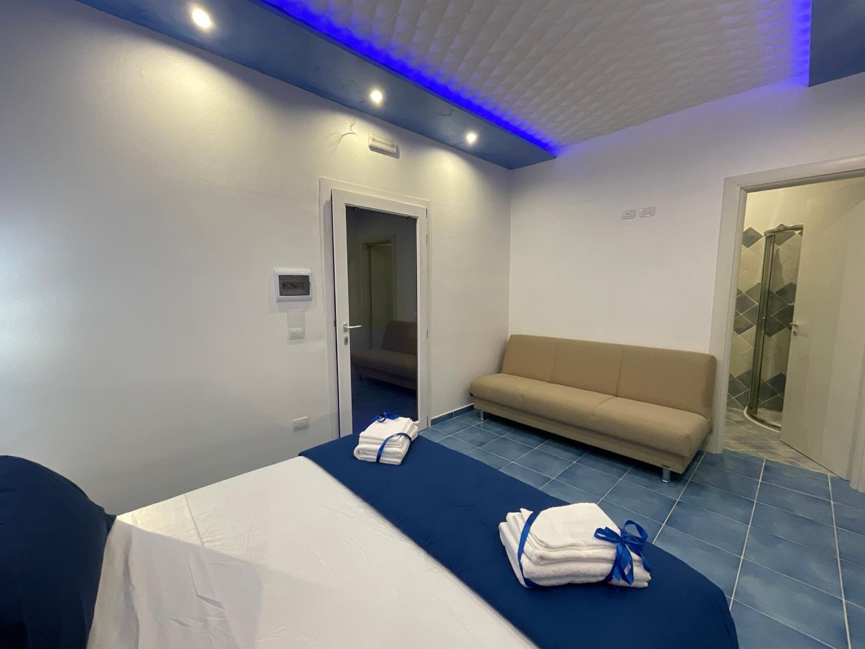 Luxury Quadruple Room photo 3