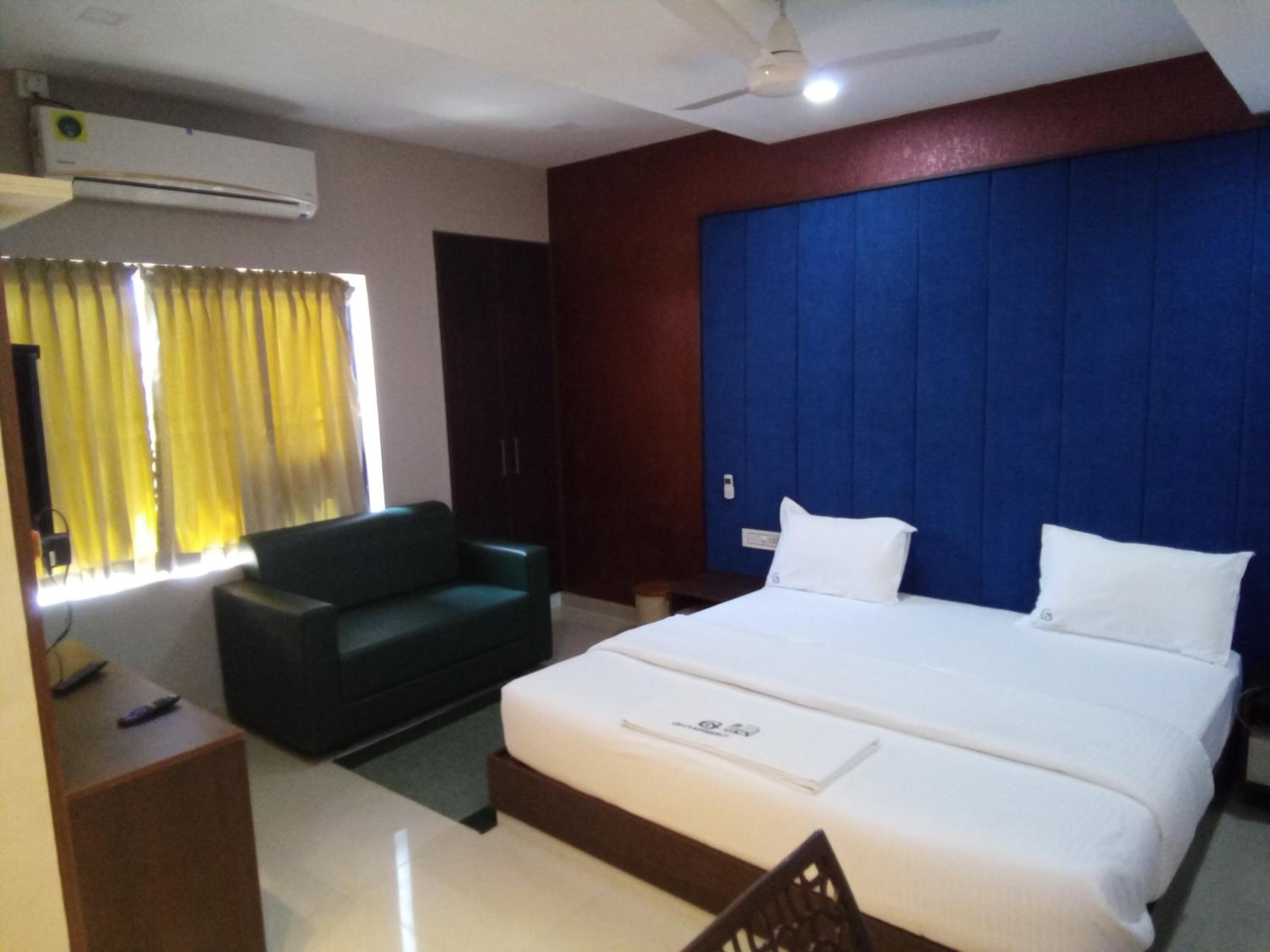 Single Room photo 2