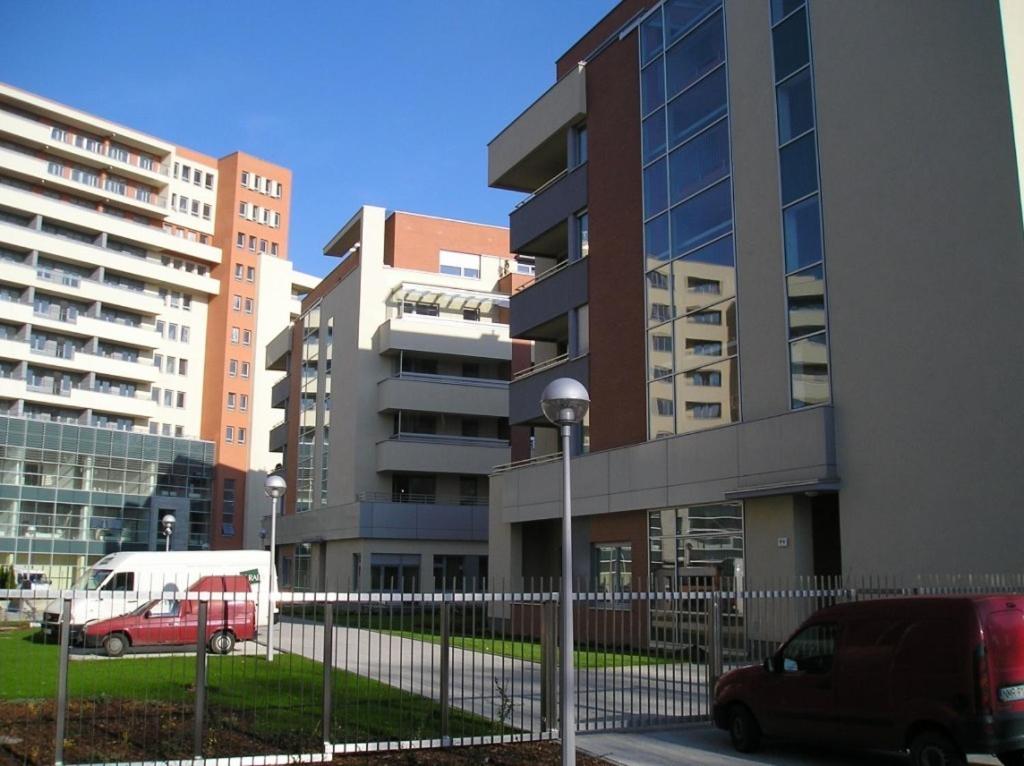 Apartment - Photo 40